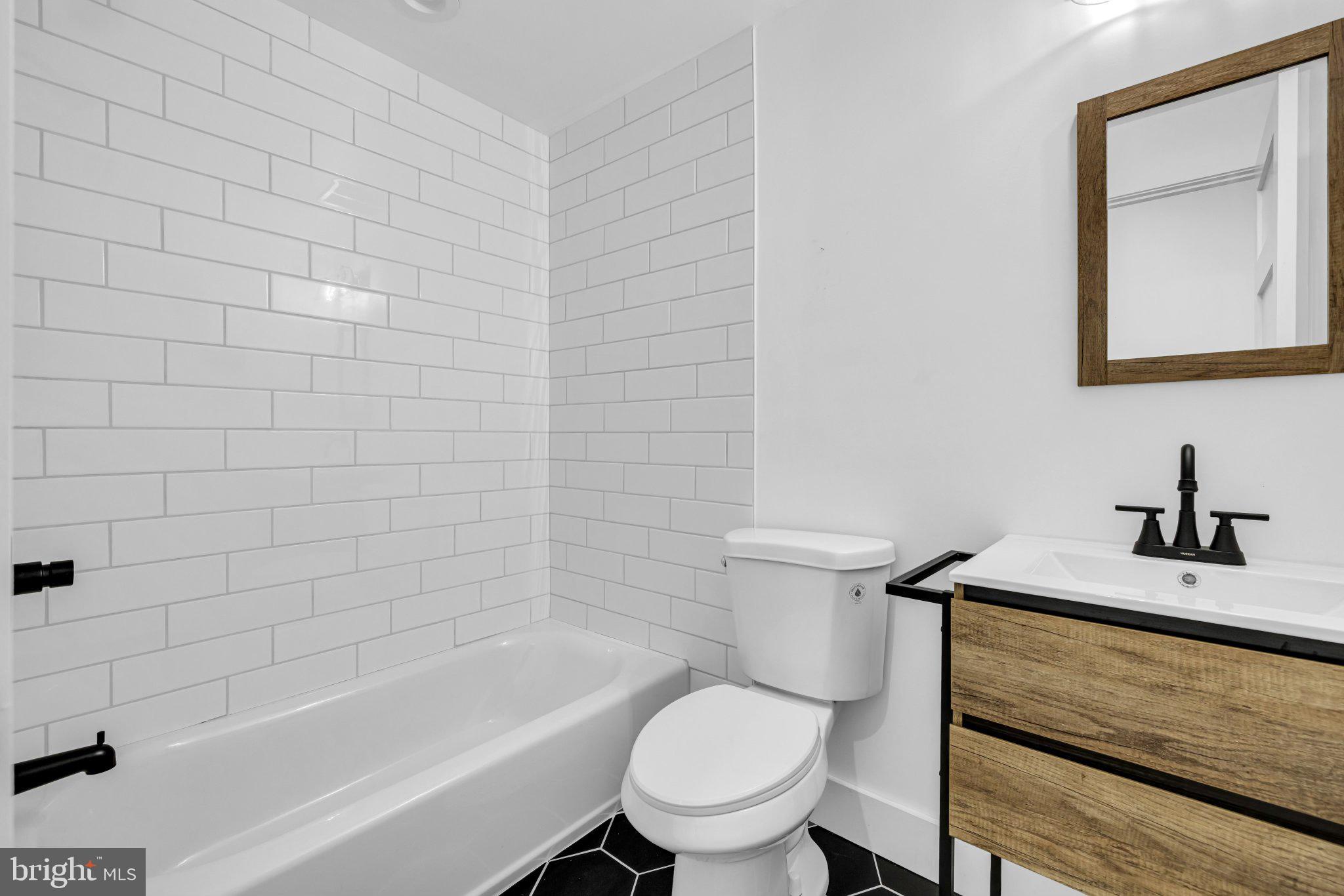 BROOKLYN - Residential