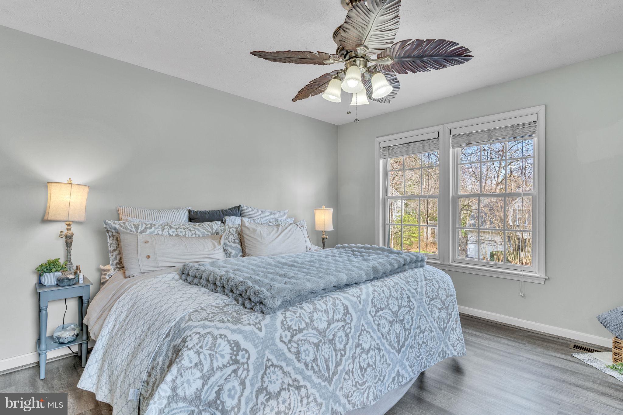 SYCAMORE HOLLOW OF WLDWD - Residential