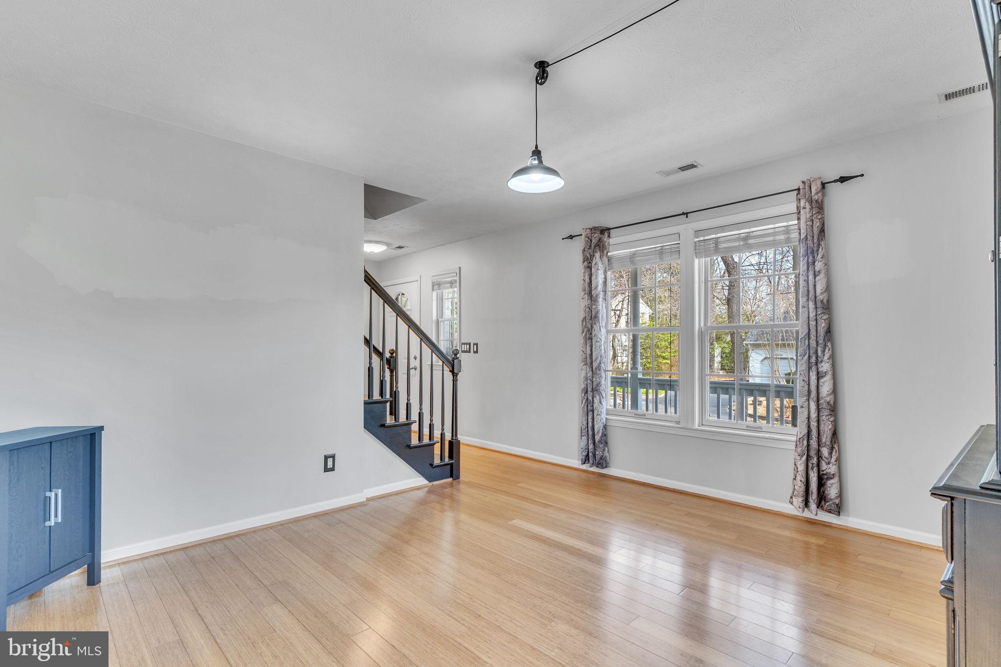 SYCAMORE HOLLOW OF WLDWD - Residential