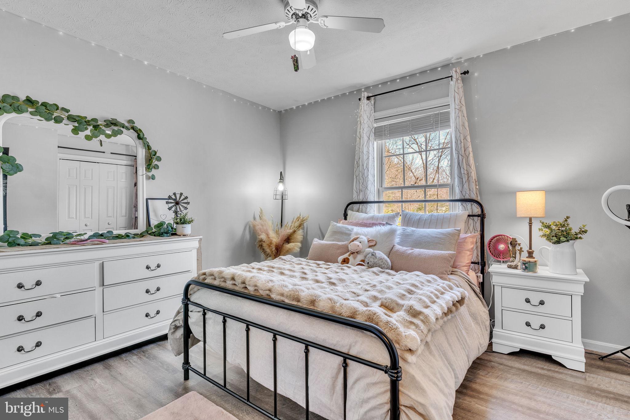 SYCAMORE HOLLOW OF WLDWD - Residential