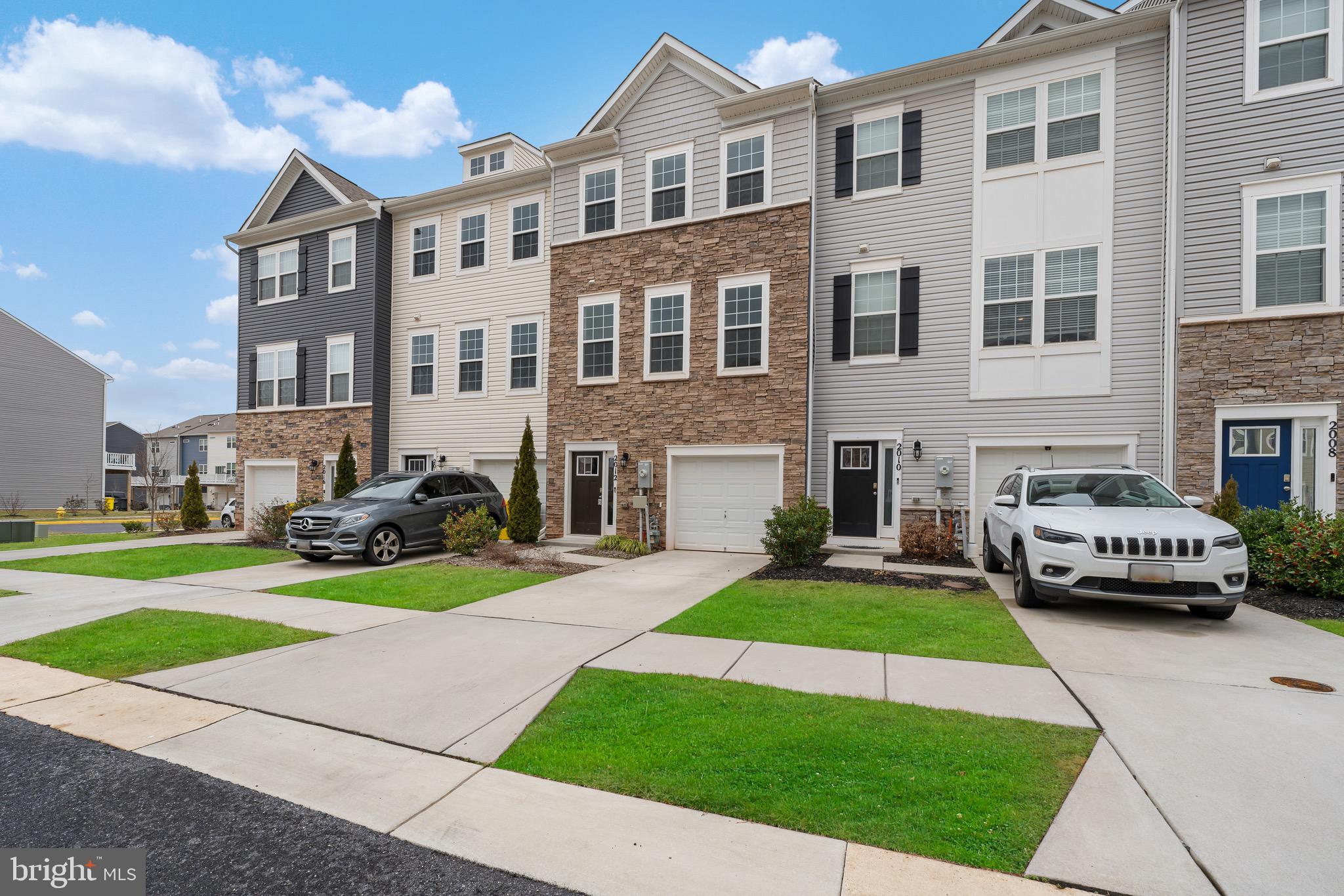 ODENTON TOWN CENTER - Residential Lease