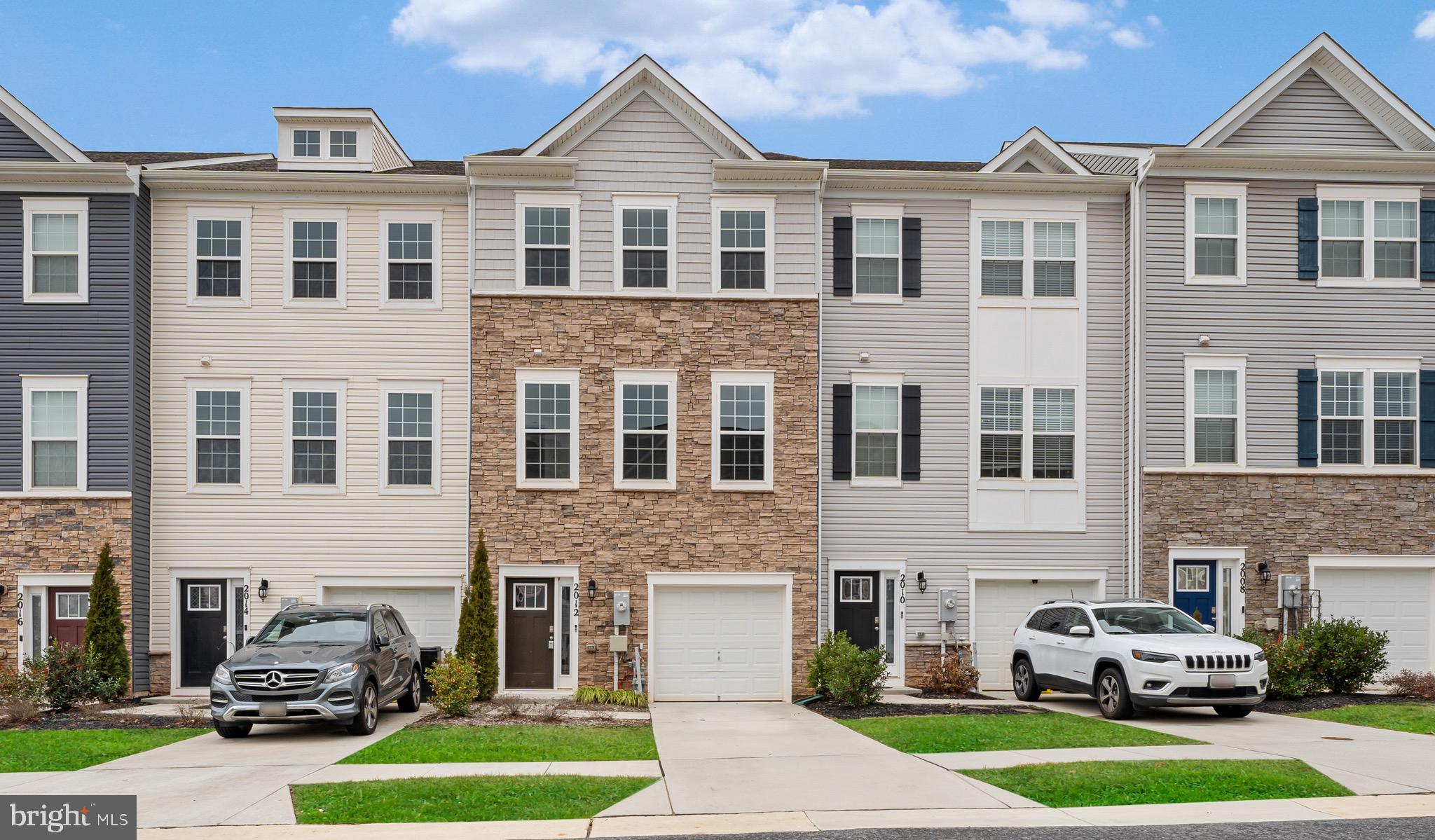 ODENTON TOWN CENTER - Residential Lease