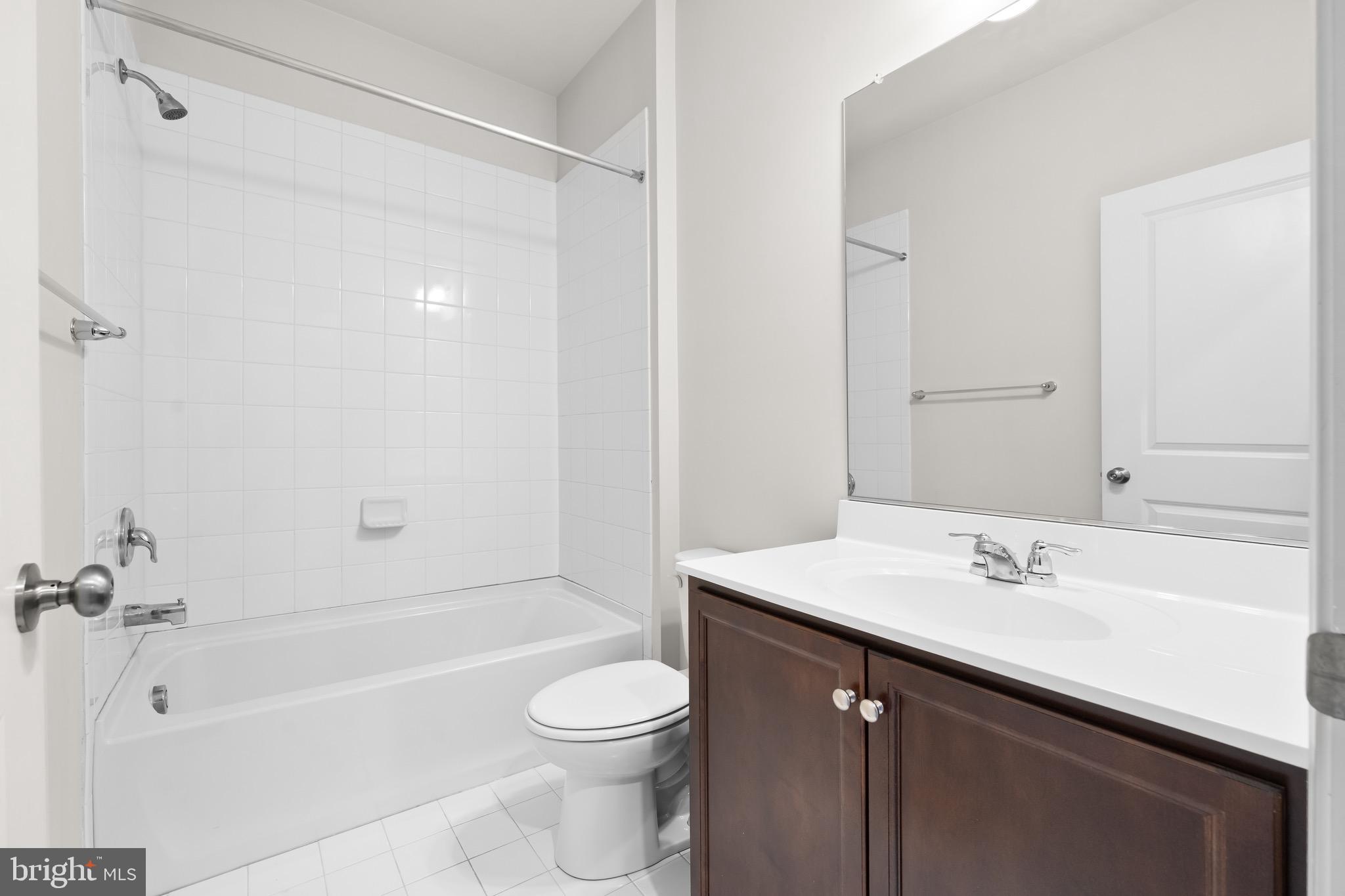 ODENTON TOWN CENTER - Residential Lease