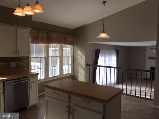 SETTLERS LANDING - Residential Lease