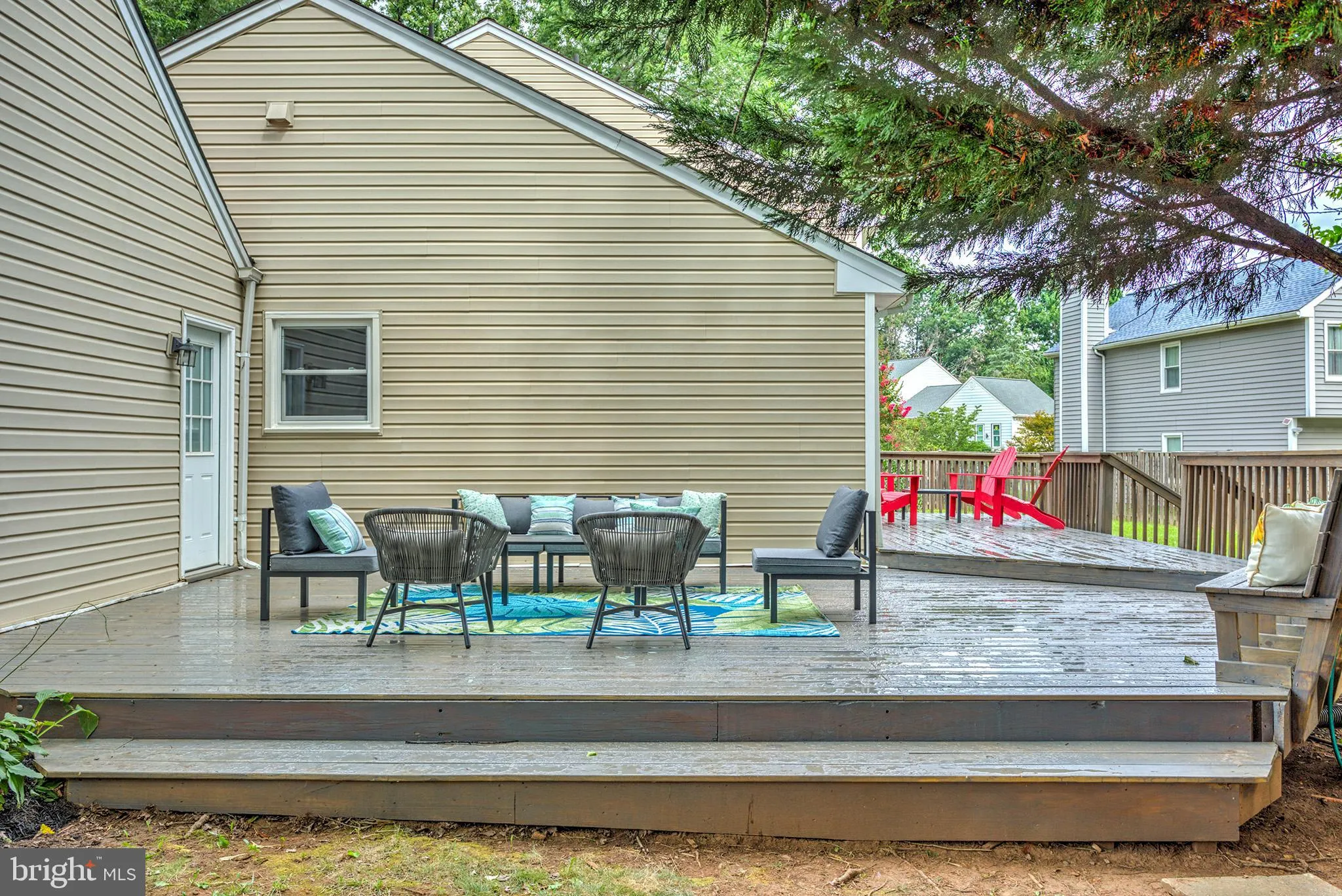 Herndon, Virginia 20170, United States, 4 Bedrooms Bedrooms, ,3 BathroomsBathrooms,Residential,Coming Soon,176888