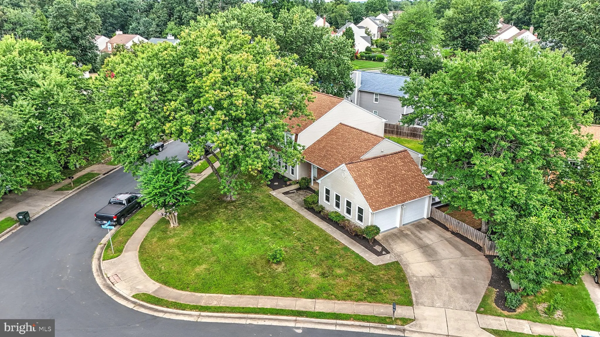 Herndon, Virginia 20170, United States, 4 Bedrooms Bedrooms, ,3 BathroomsBathrooms,Residential,Coming Soon,176888