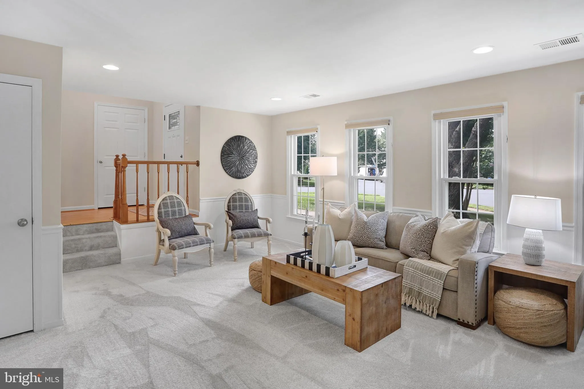 Herndon, Virginia 20170, United States, 4 Bedrooms Bedrooms, ,3 BathroomsBathrooms,Residential,Coming Soon,176888