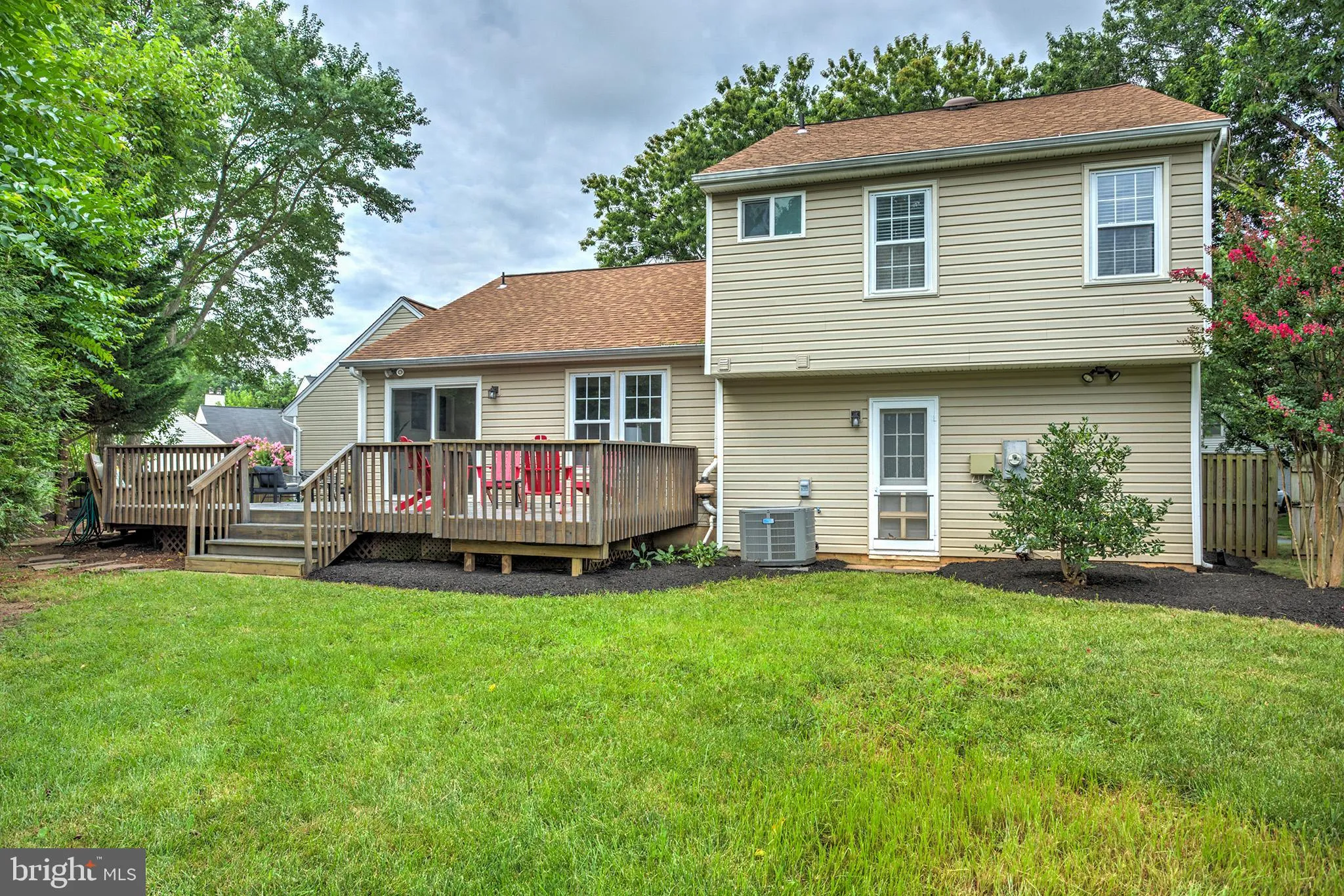 Herndon, Virginia 20170, United States, 4 Bedrooms Bedrooms, ,3 BathroomsBathrooms,Residential,Coming Soon,176888