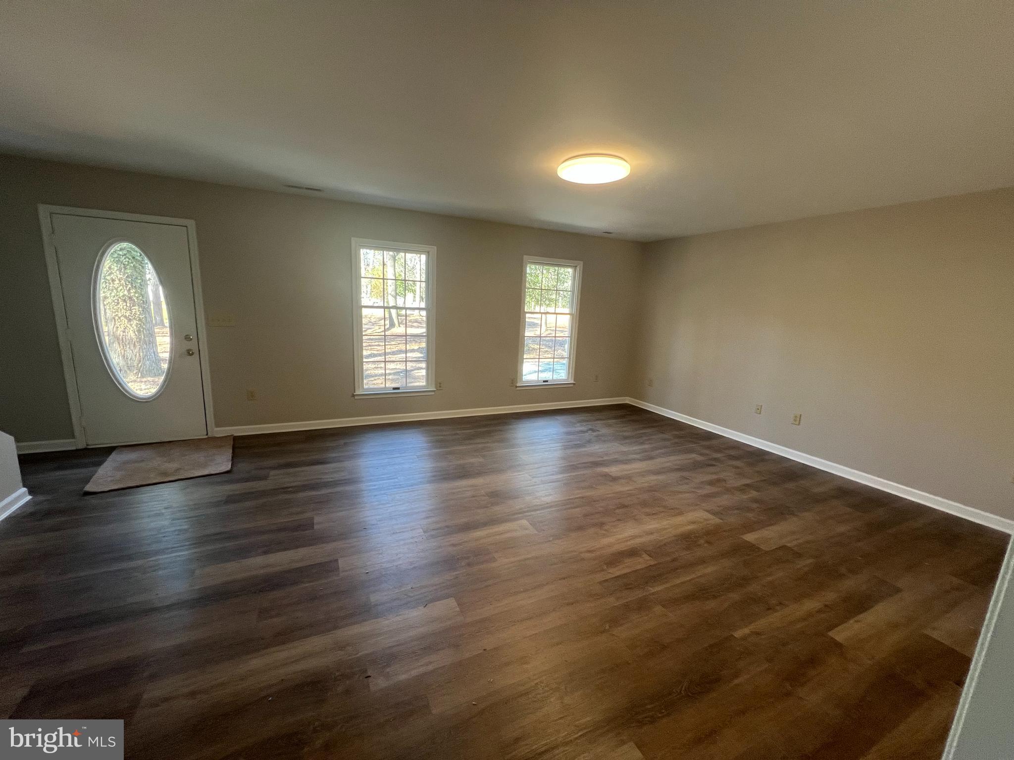 SIERRA MANOR - Residential