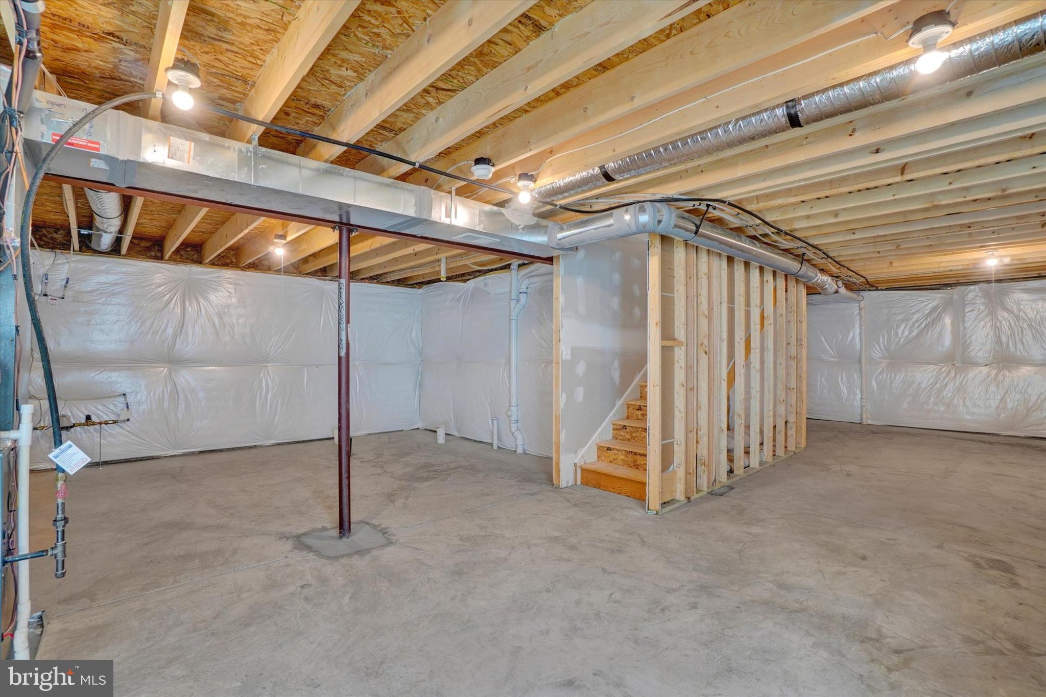 THE SEASONS - Residential