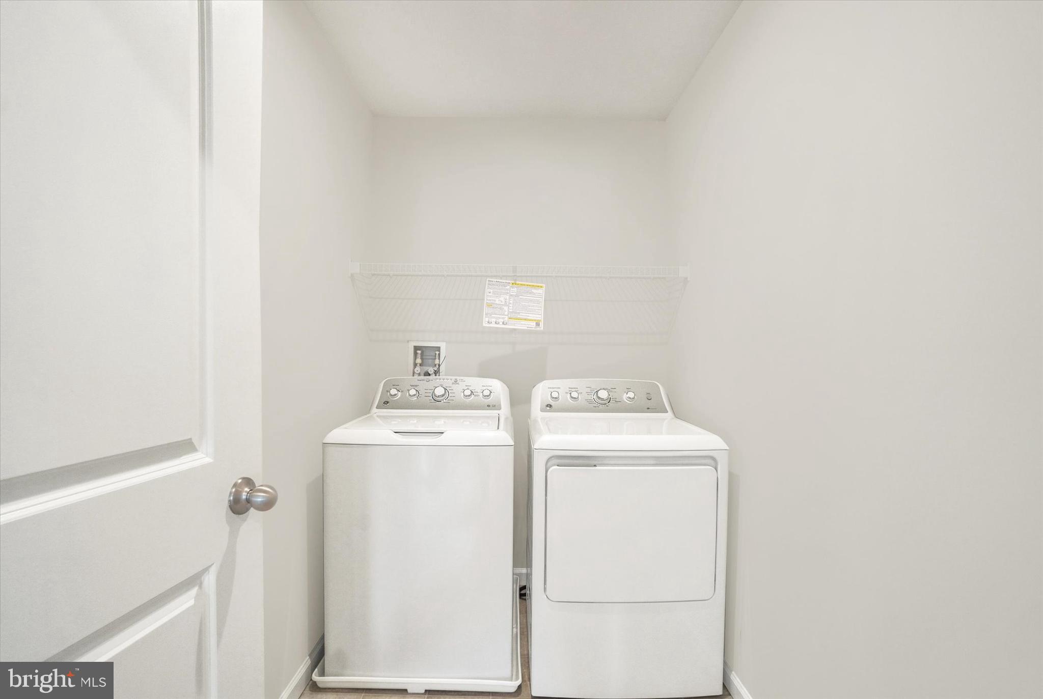 THE SEASONS - Residential