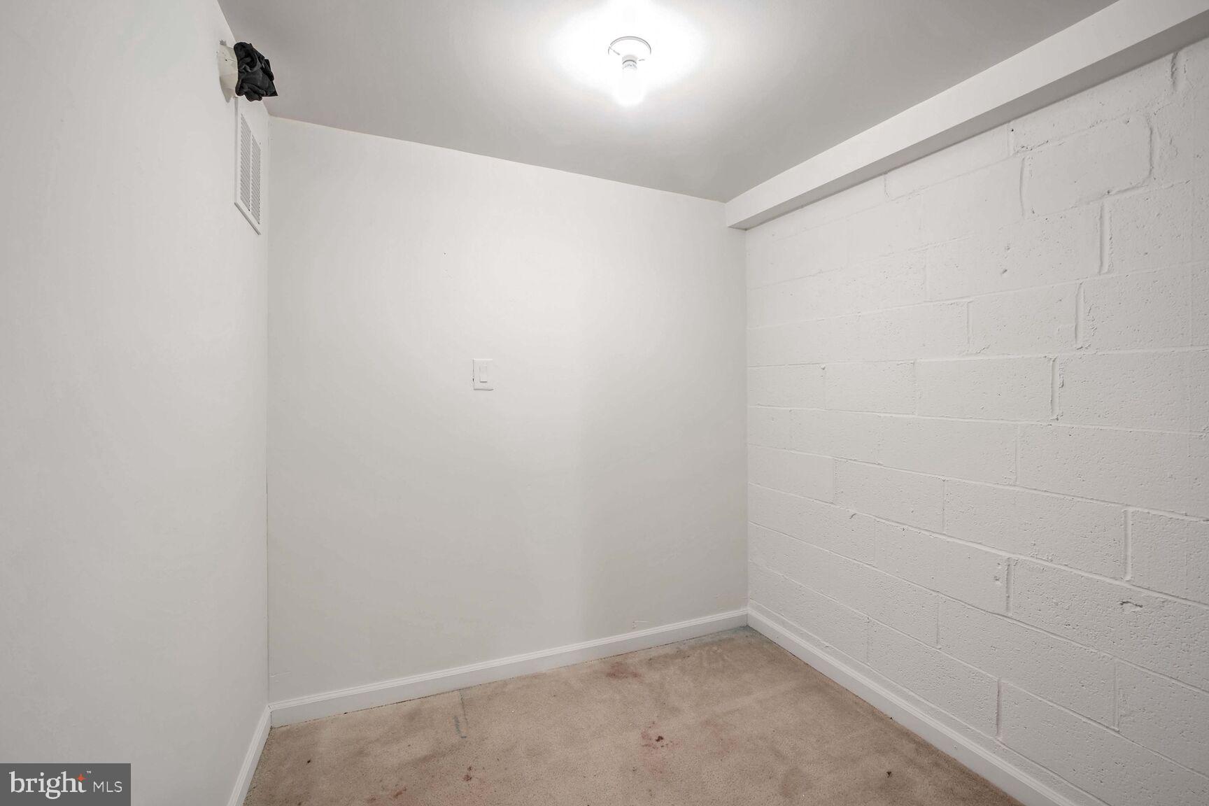 WESTVIEW PARK - Residential