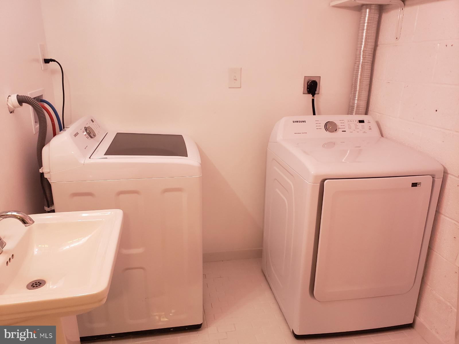 SARATOGA - Residential Lease