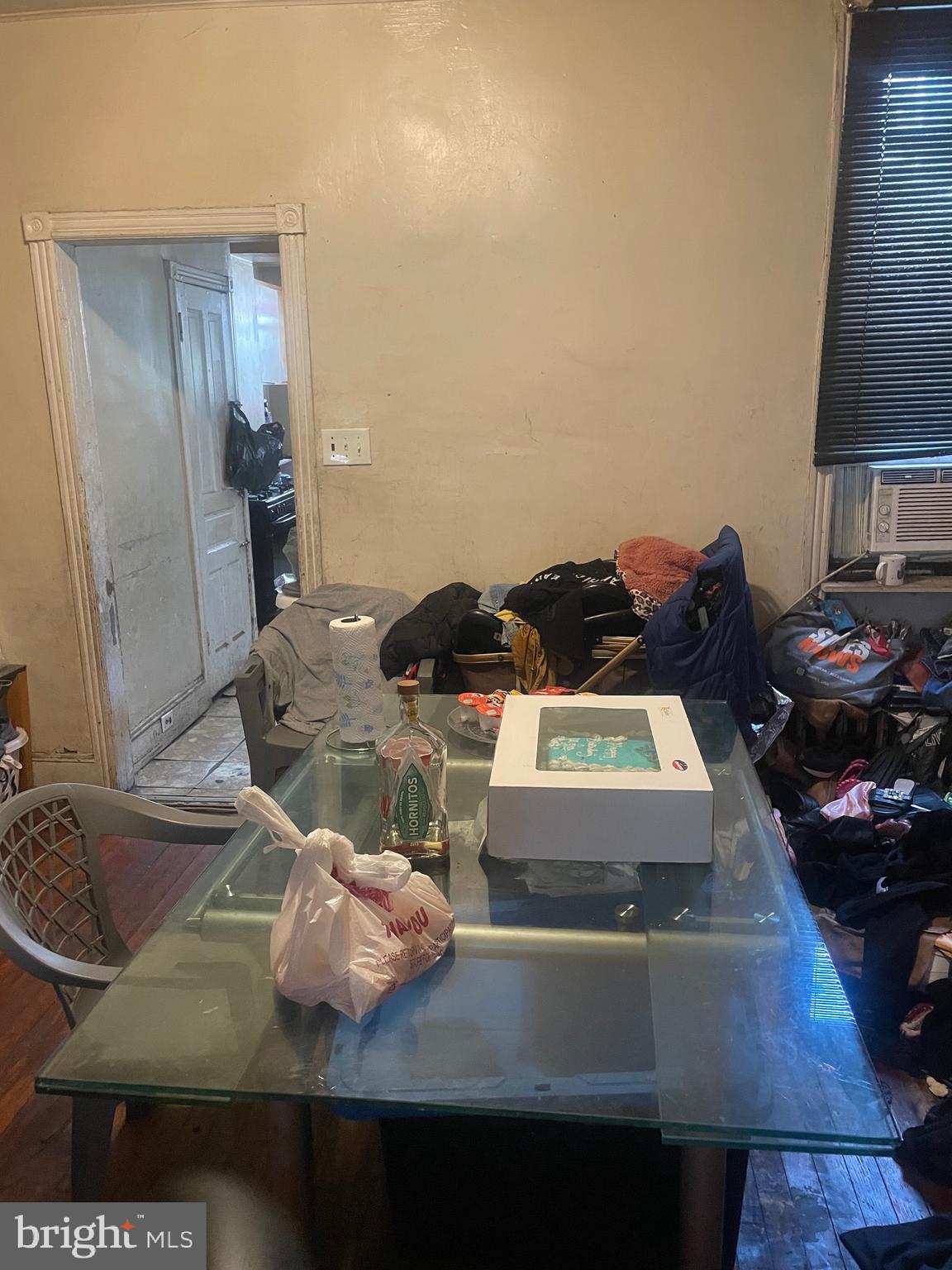 UNIVERSITY CITY - Residential