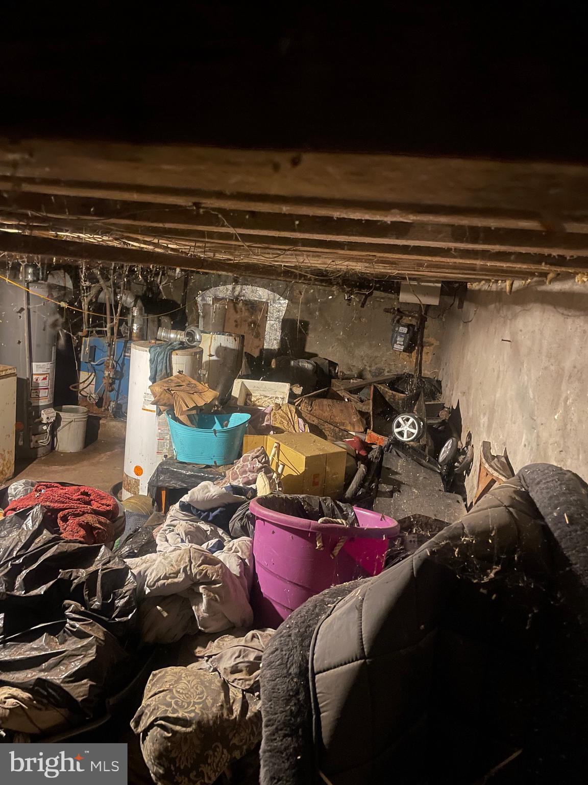 UNIVERSITY CITY - Residential