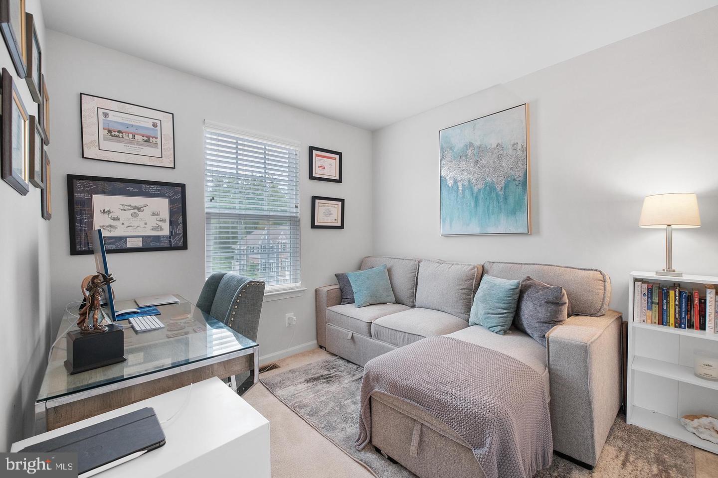 ANCHOR POINT - Residential