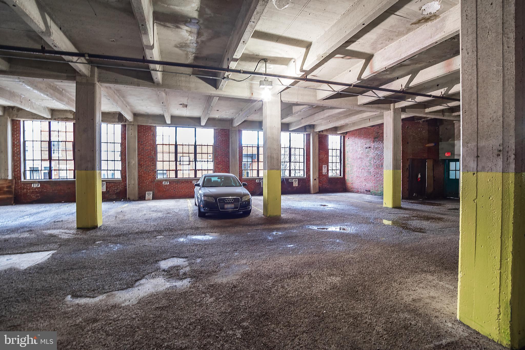 CENTER CITY - Residential Lease