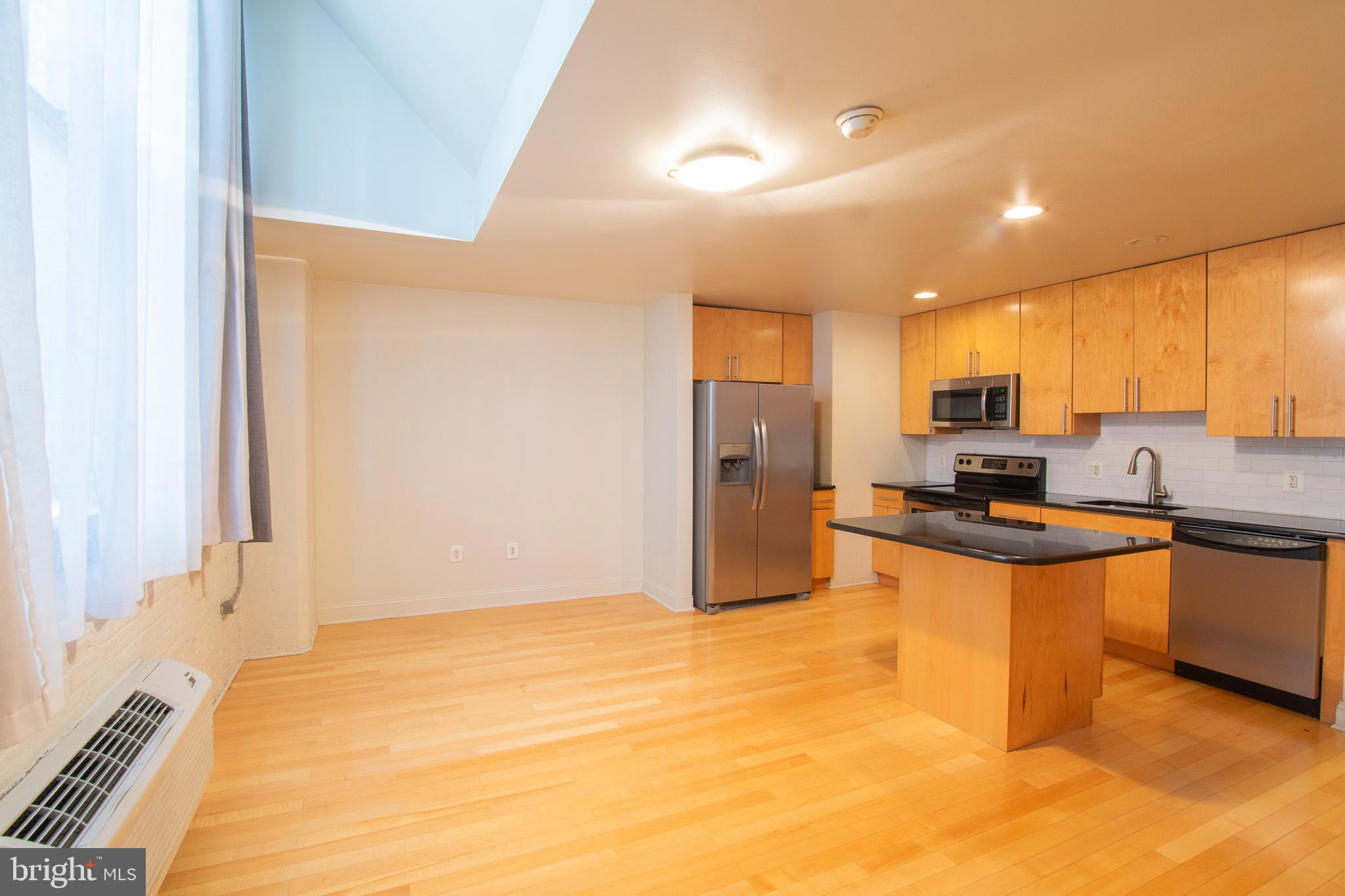 CENTER CITY - Residential Lease