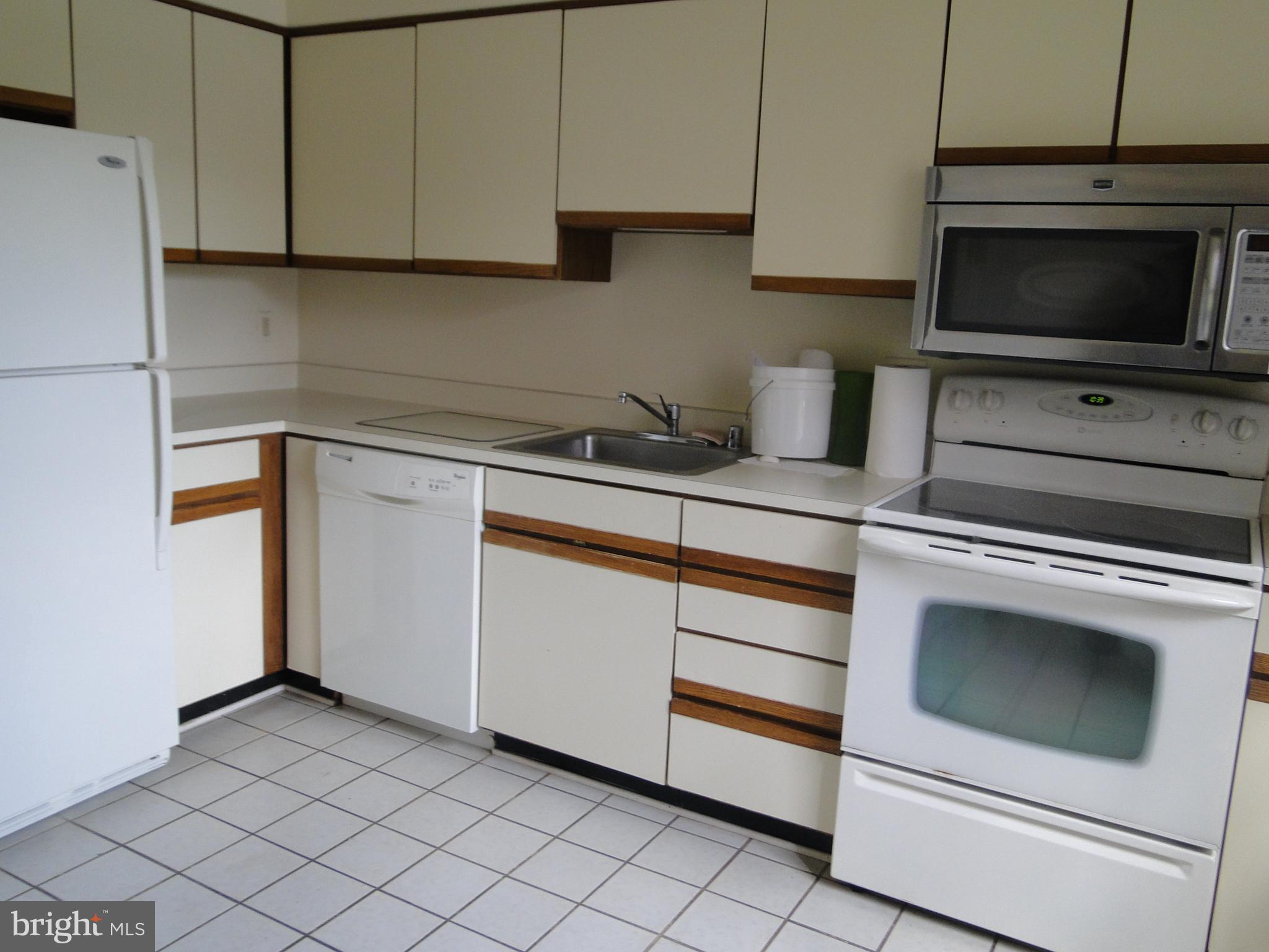 MAYS CHAPEL VILLAGE - Residential