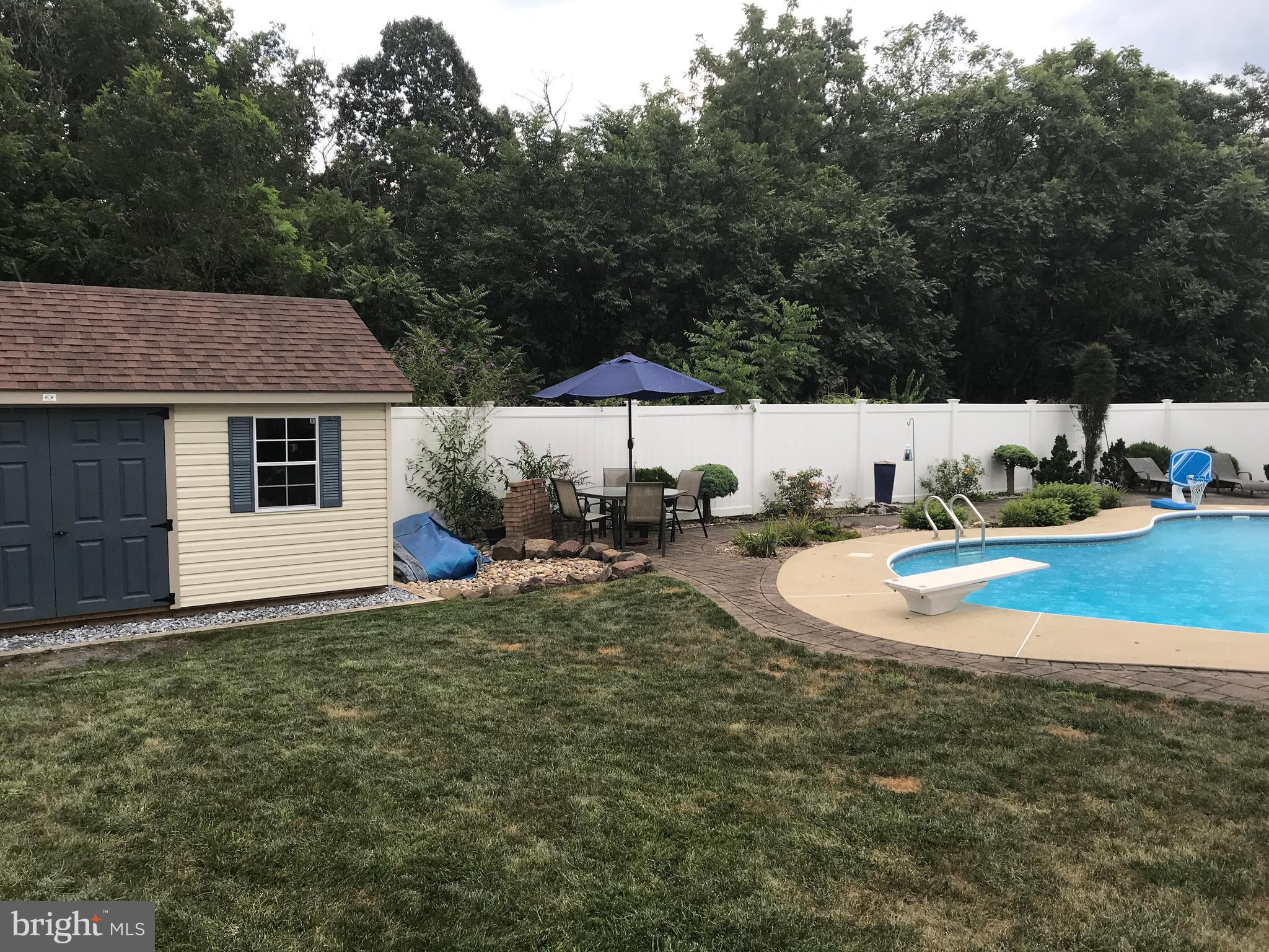 KING'S PLANTATION - Residential