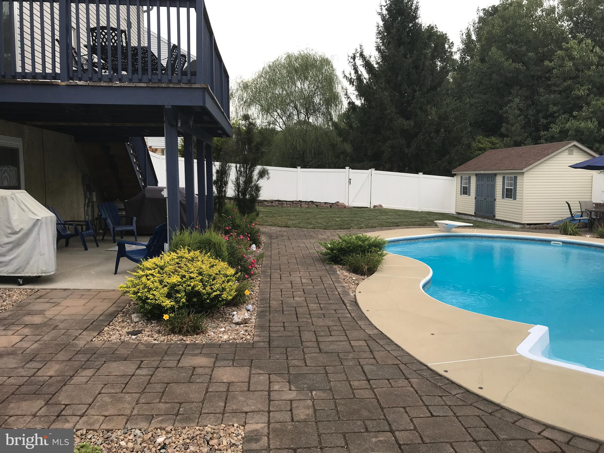 KING'S PLANTATION - Residential