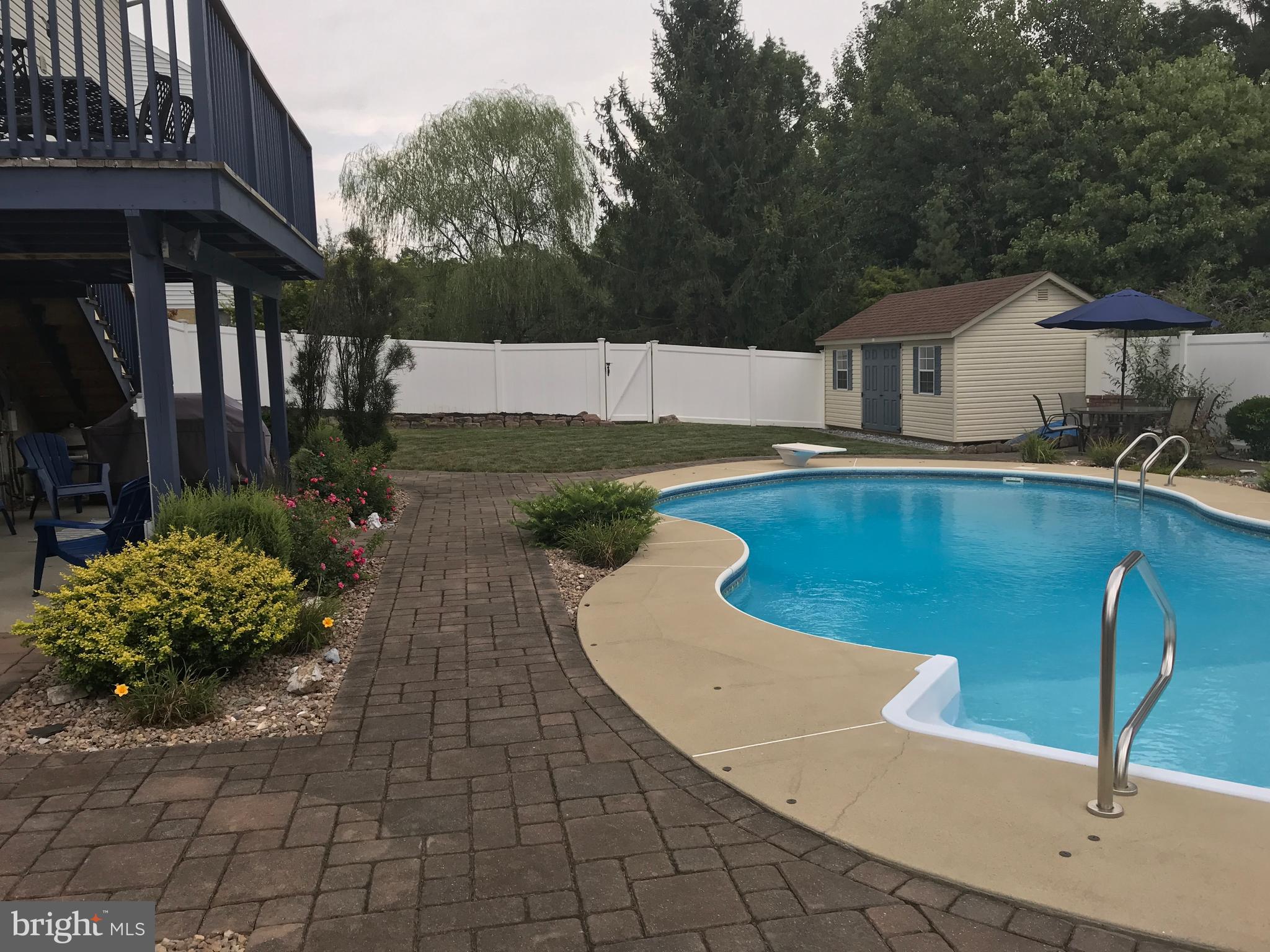 KING'S PLANTATION - Residential