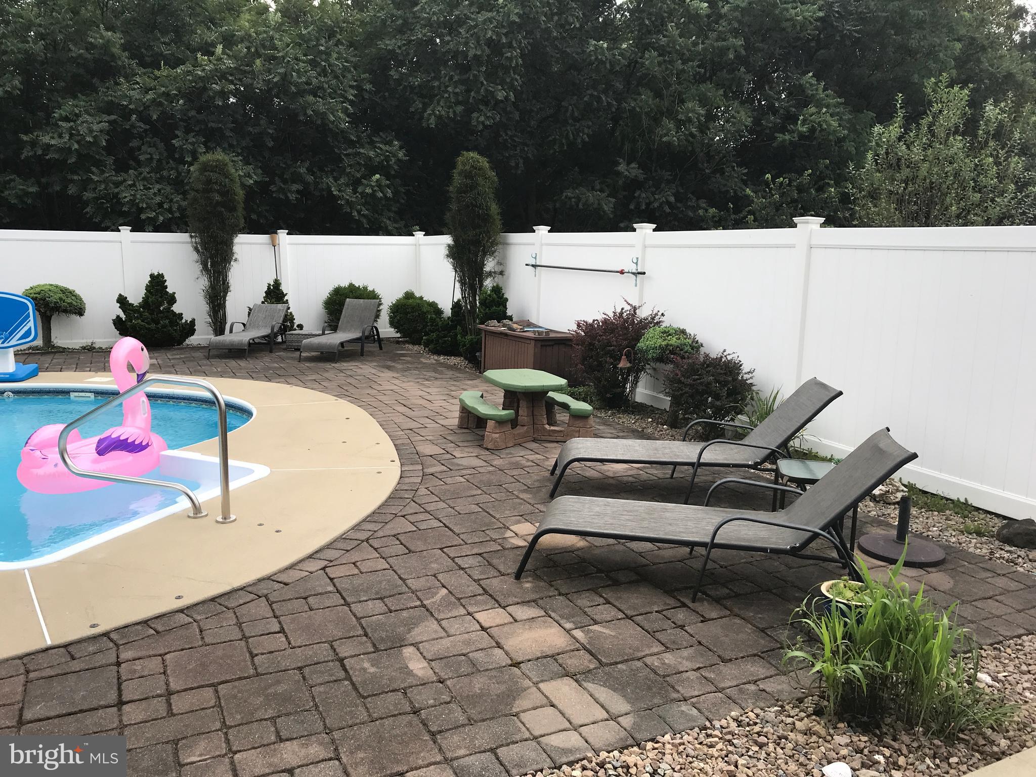 KING'S PLANTATION - Residential