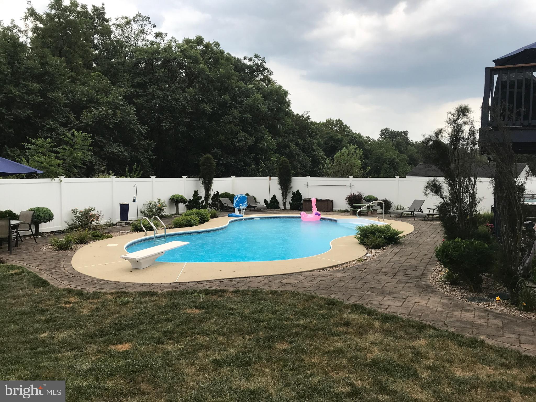 KING'S PLANTATION - Residential