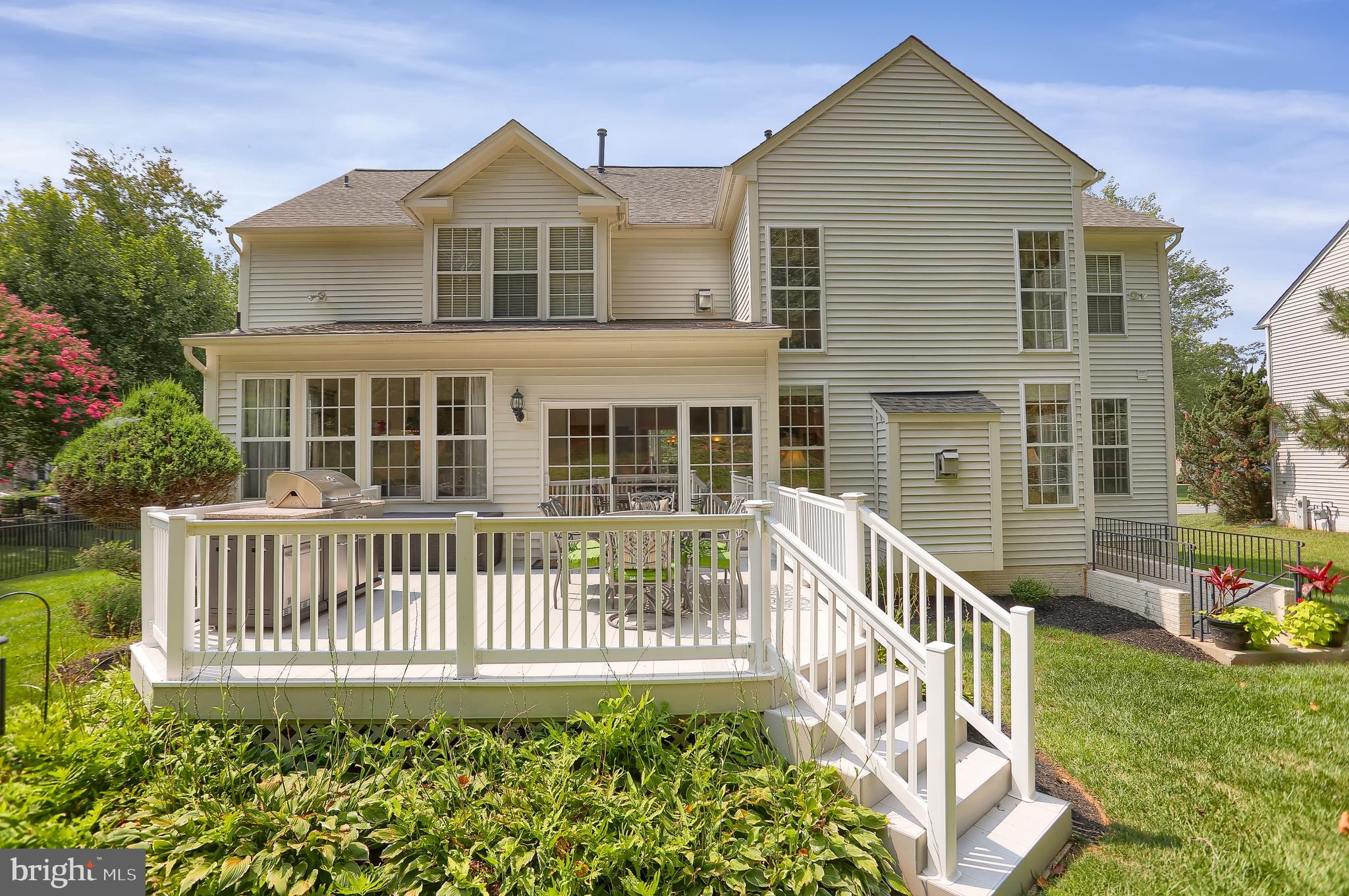 VINEYARD OAK NORTH - Residential