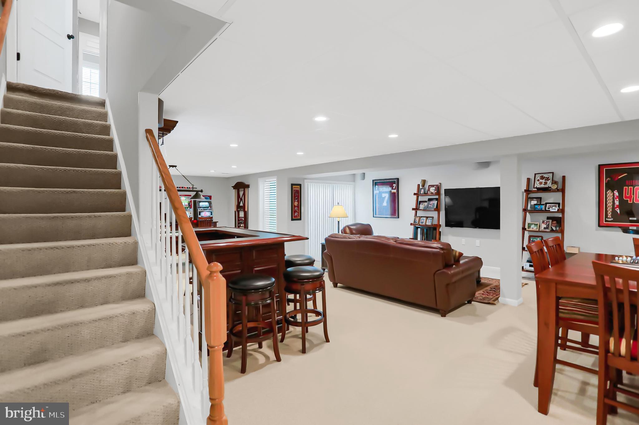 VINEYARD OAK NORTH - Residential