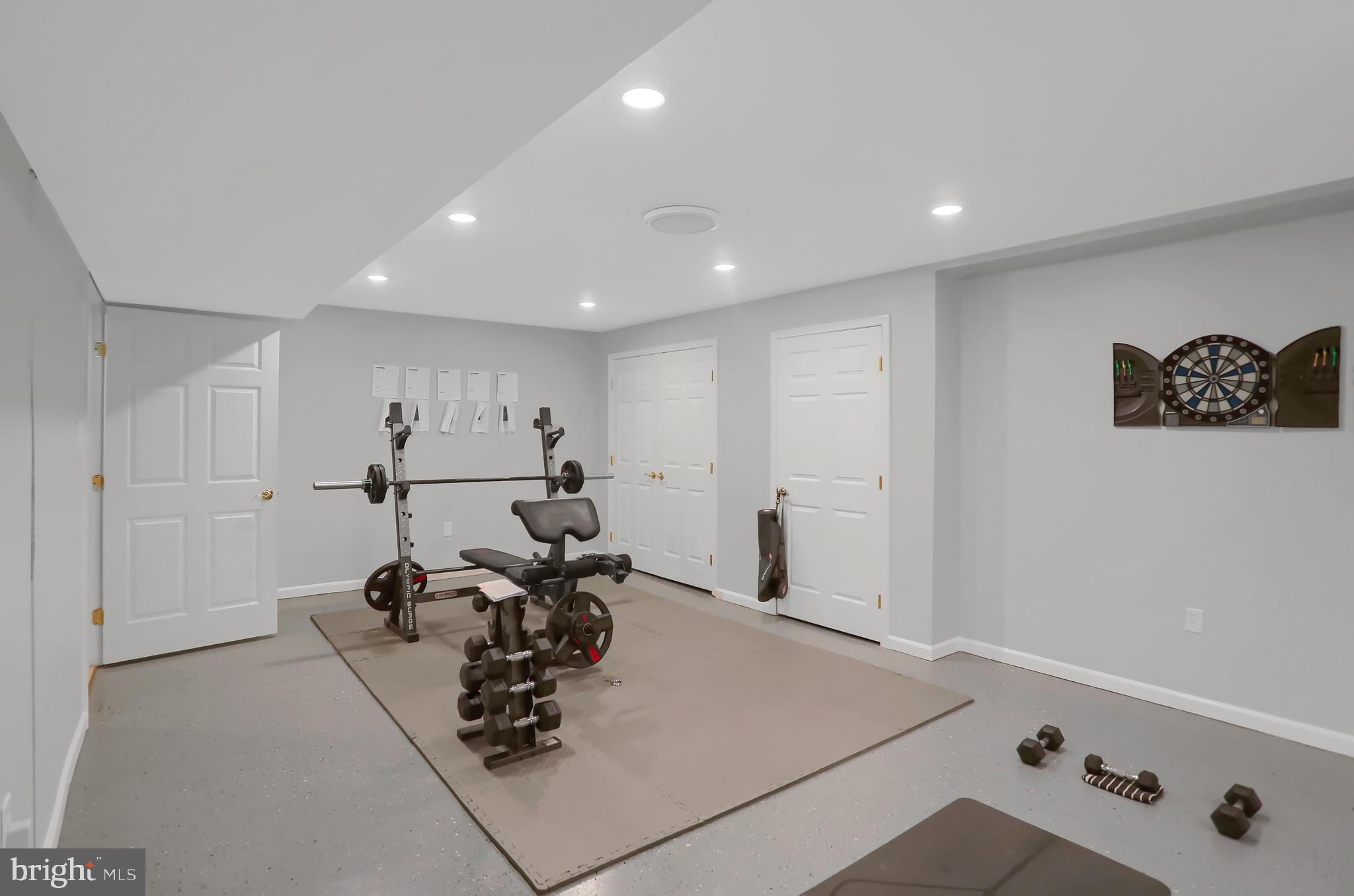 VINEYARD OAK NORTH - Residential