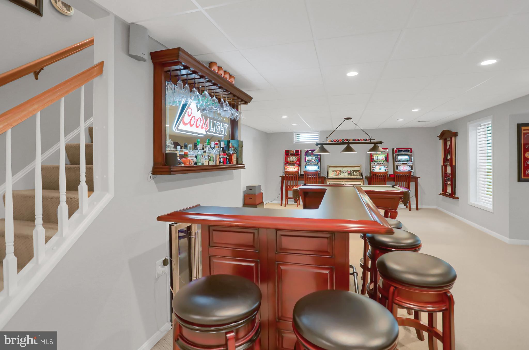VINEYARD OAK NORTH - Residential