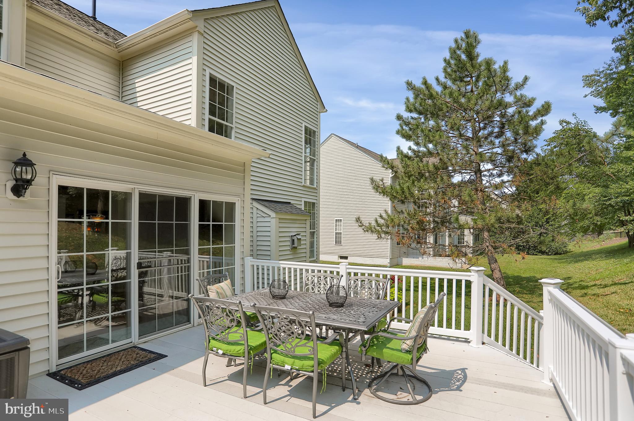VINEYARD OAK NORTH - Residential