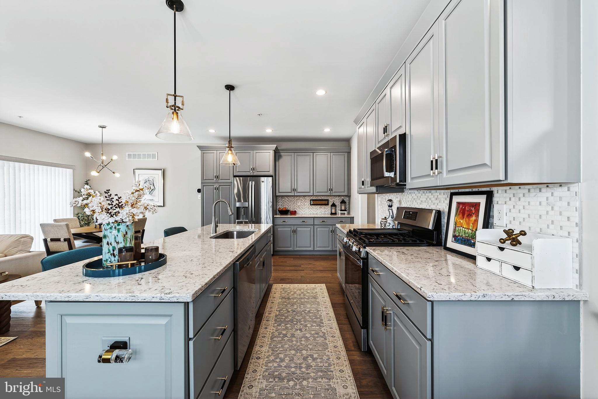 ENCLAVE AT RIDGEWOOD - Residential