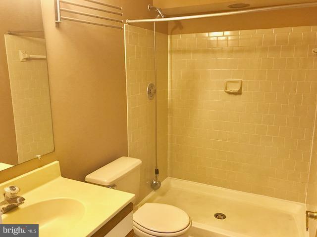 NEWGATE - Residential Lease