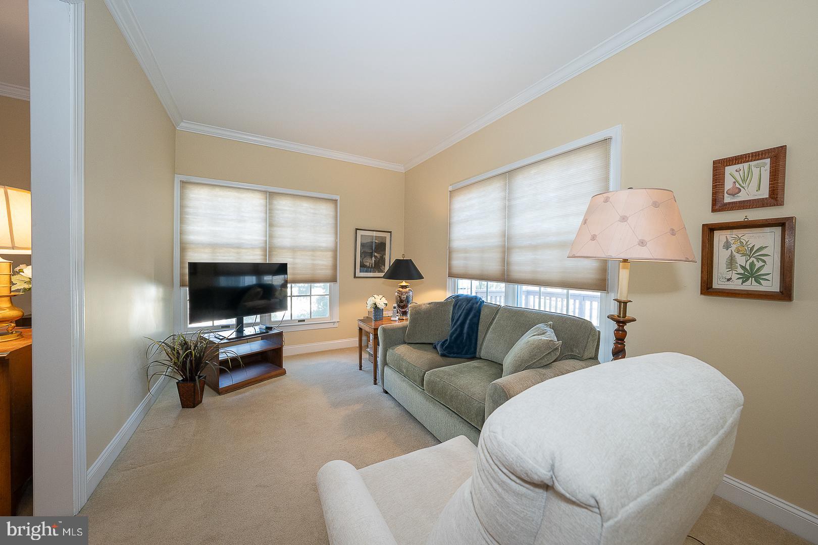 DAYLESFORD LAKE - Residential