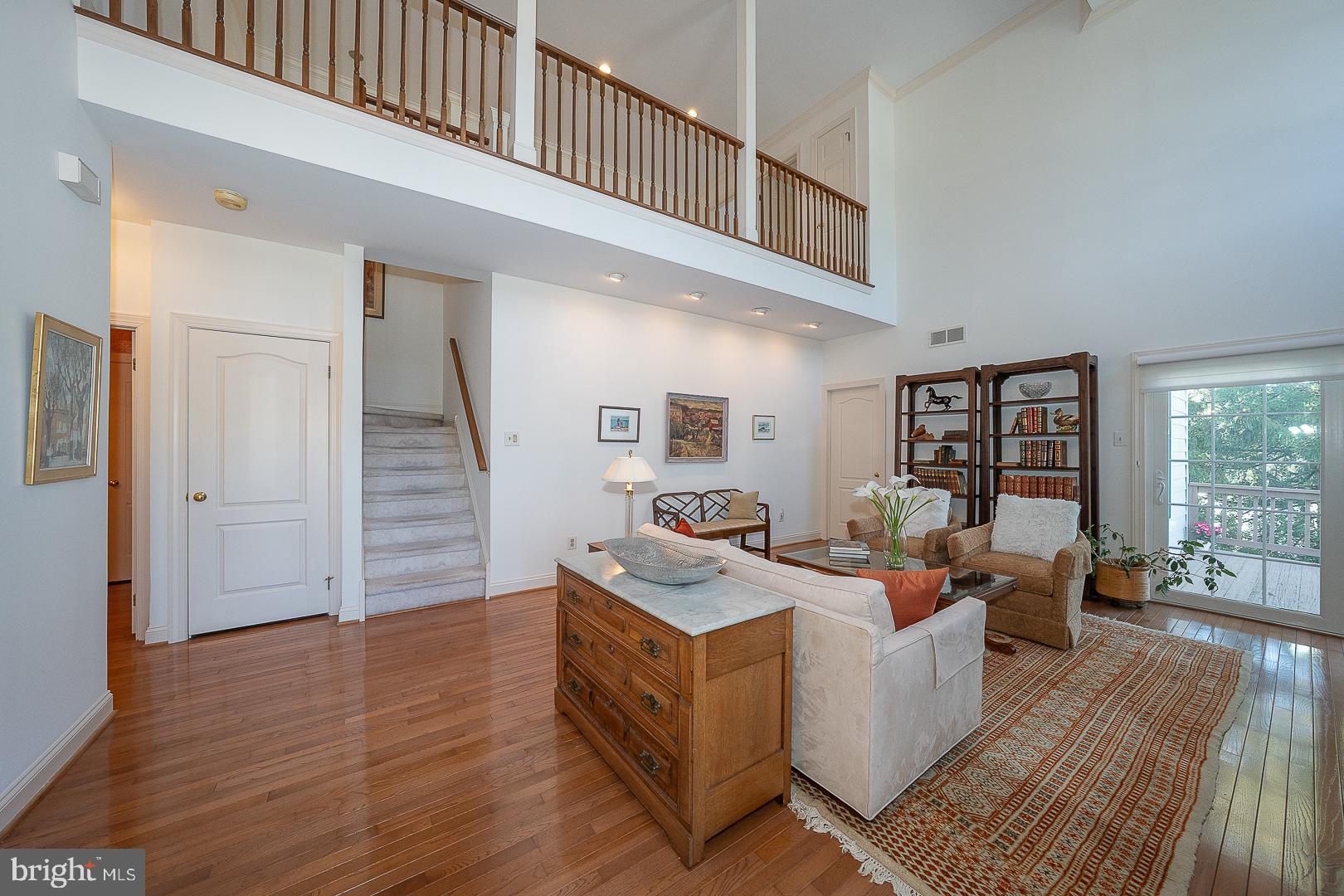 48 LONGVIEW CIRCLE 48