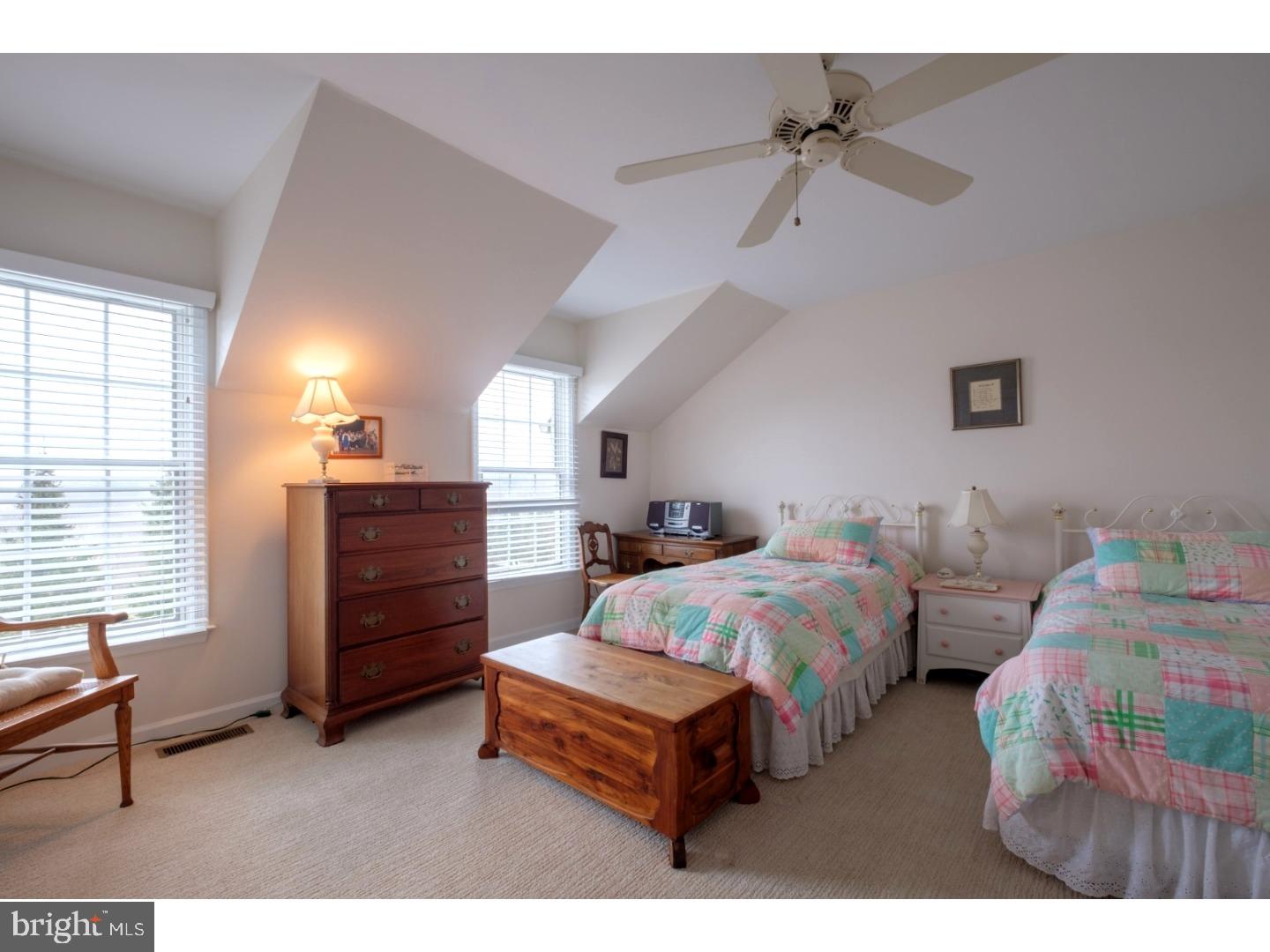 HERON HILL - Residential