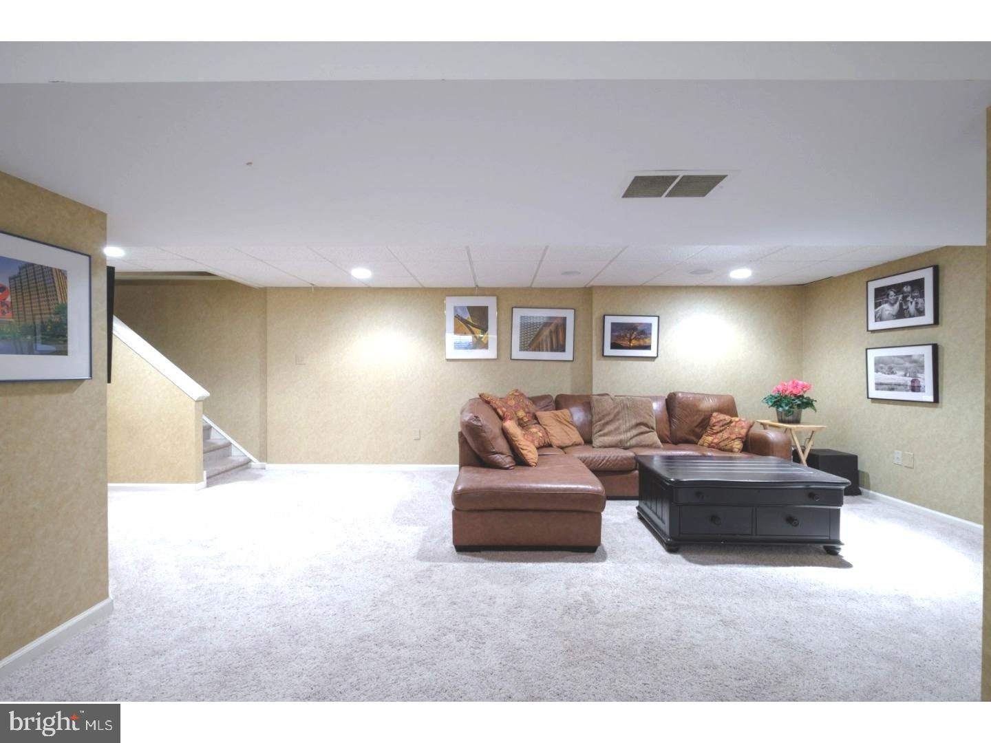 HERON HILL - Residential