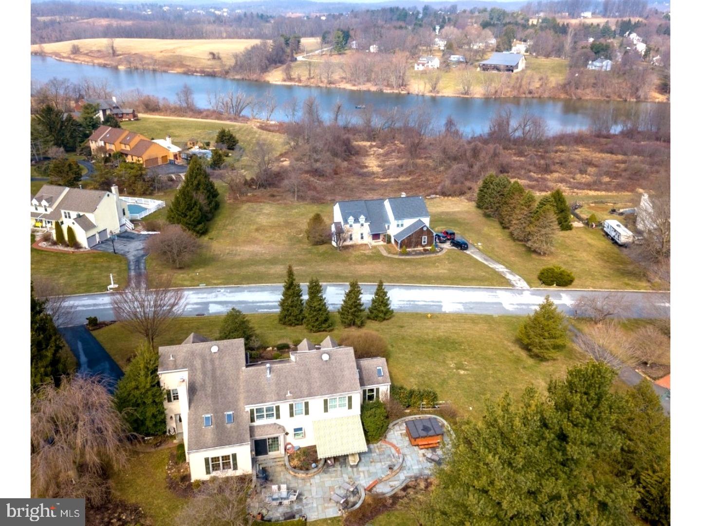 HERON HILL - Residential