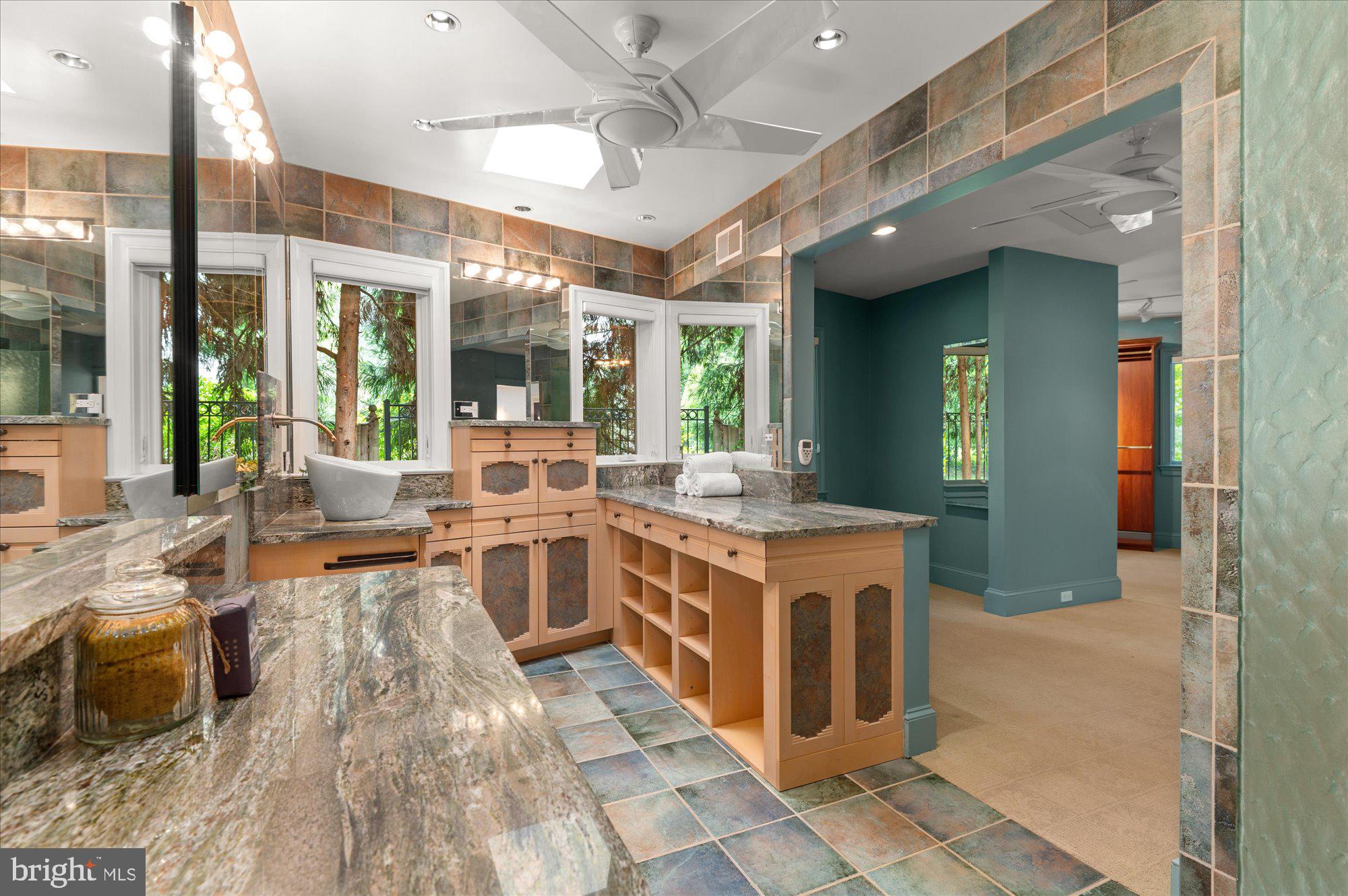 KENWOOD - Residential