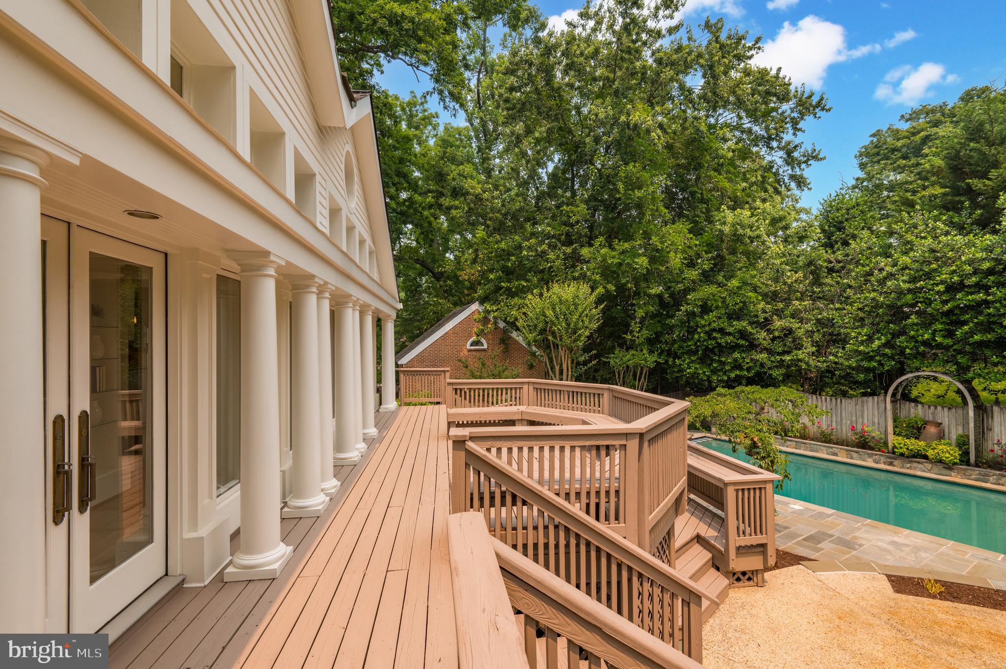 KENWOOD - Residential