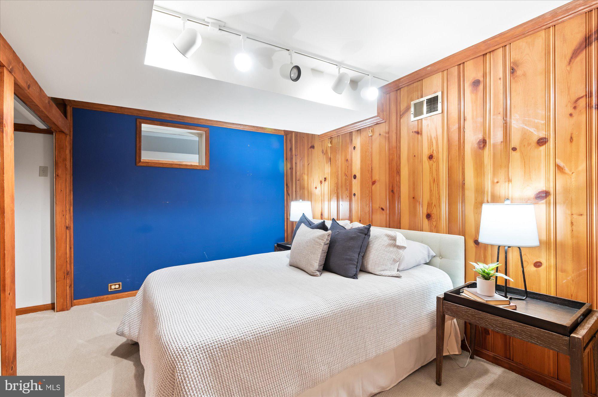 KENWOOD - Residential