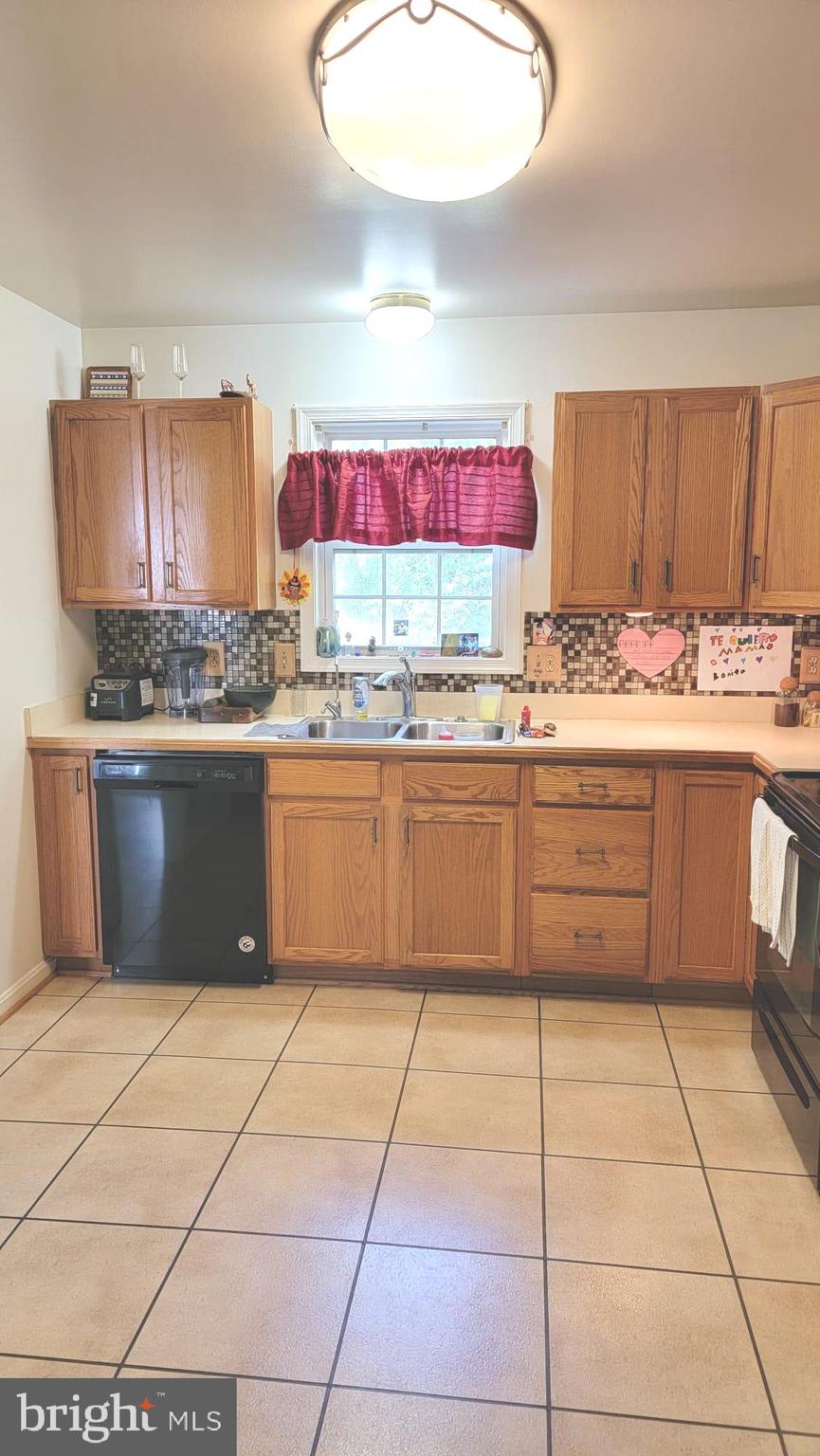 MEADOWS OF CULPEPER - Residential