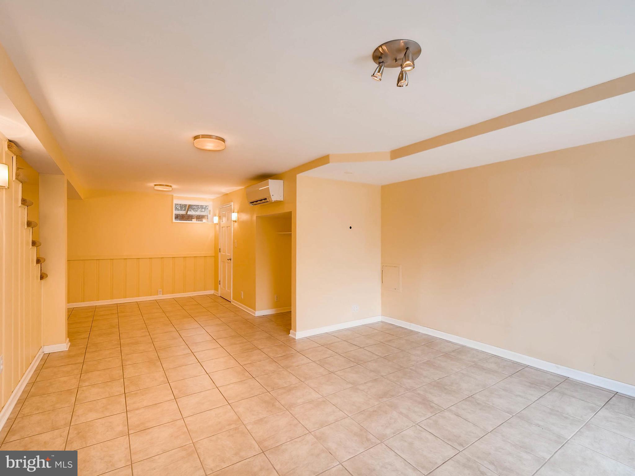 LAKEHURST - Residential