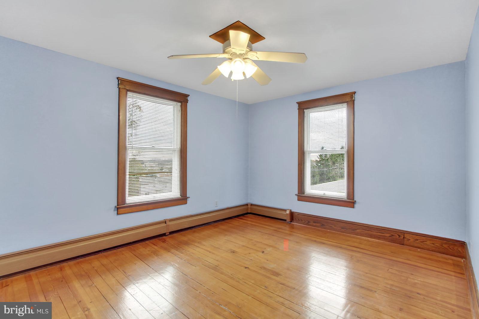 STEWARTSTOWN - Residential