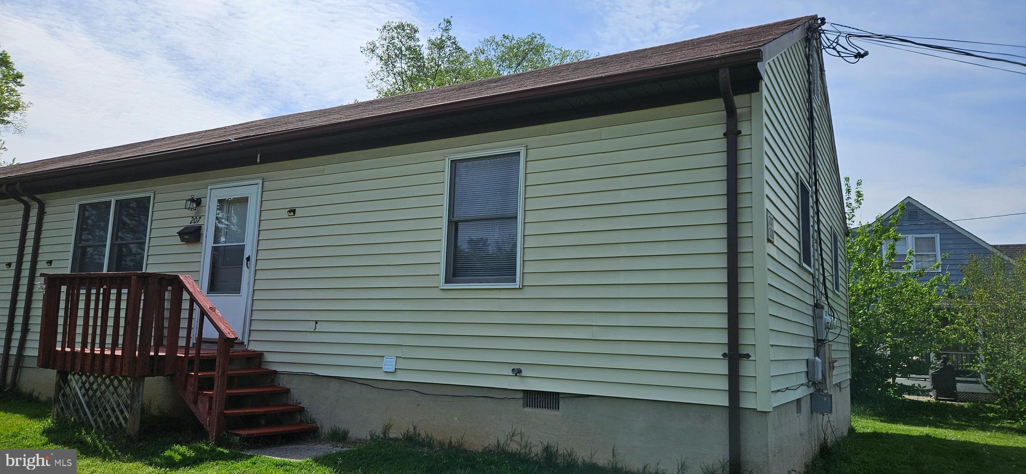 NONE AVAILABLE - Residential Lease