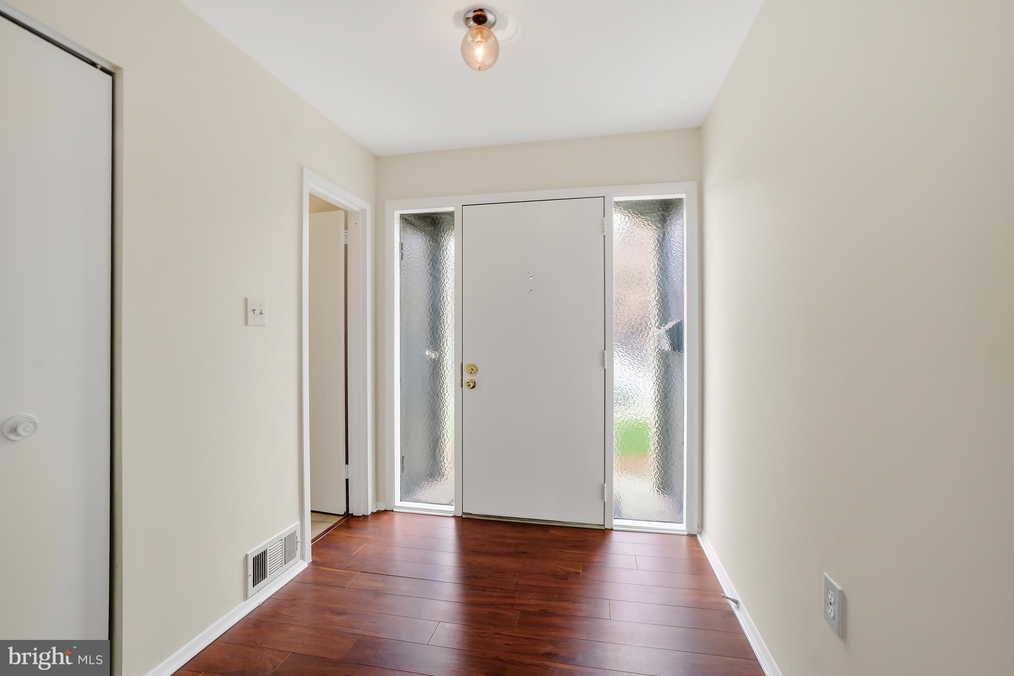 19062 MONTGOMERY VILLAGE