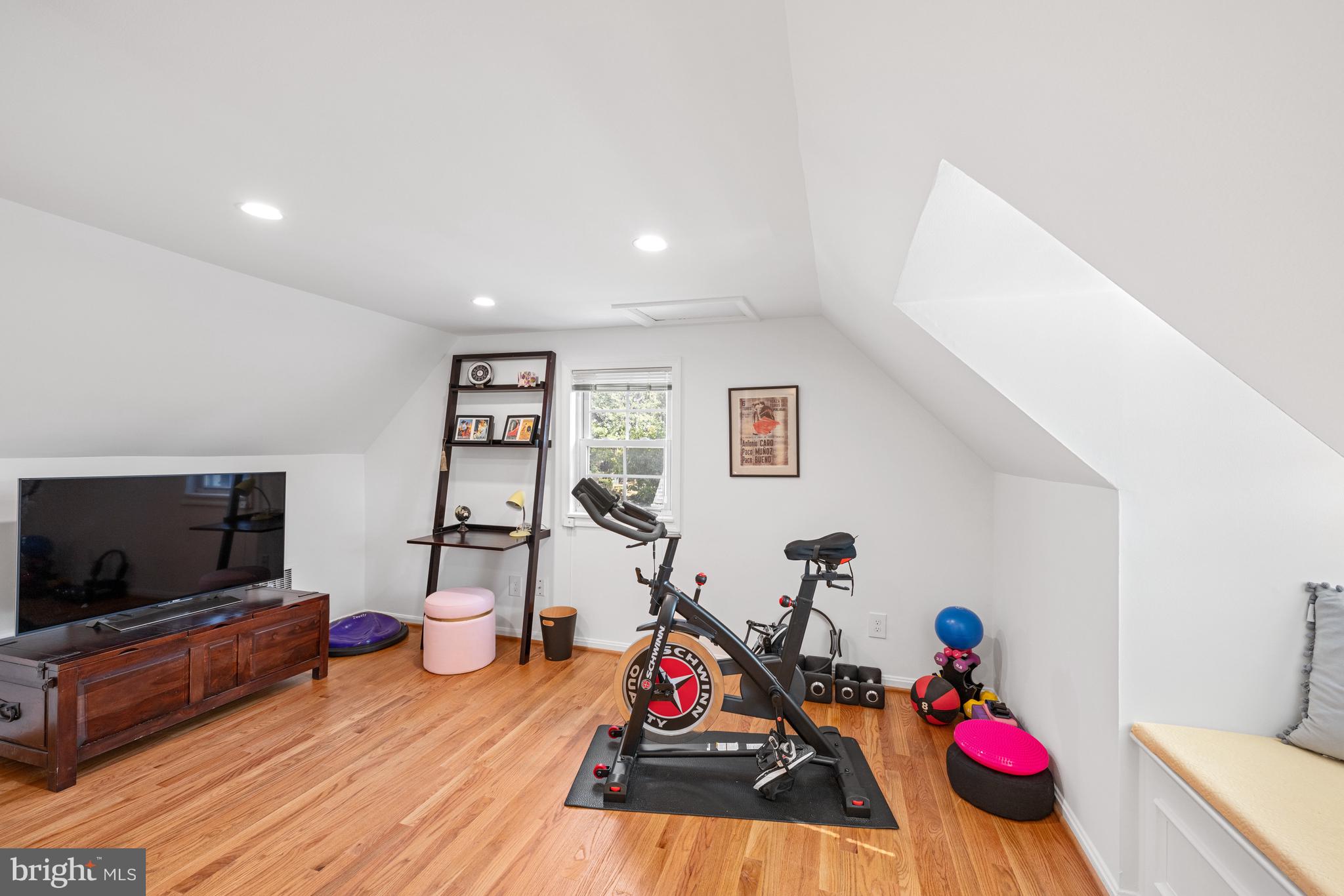 SEMINARY HEIGHTS - Residential