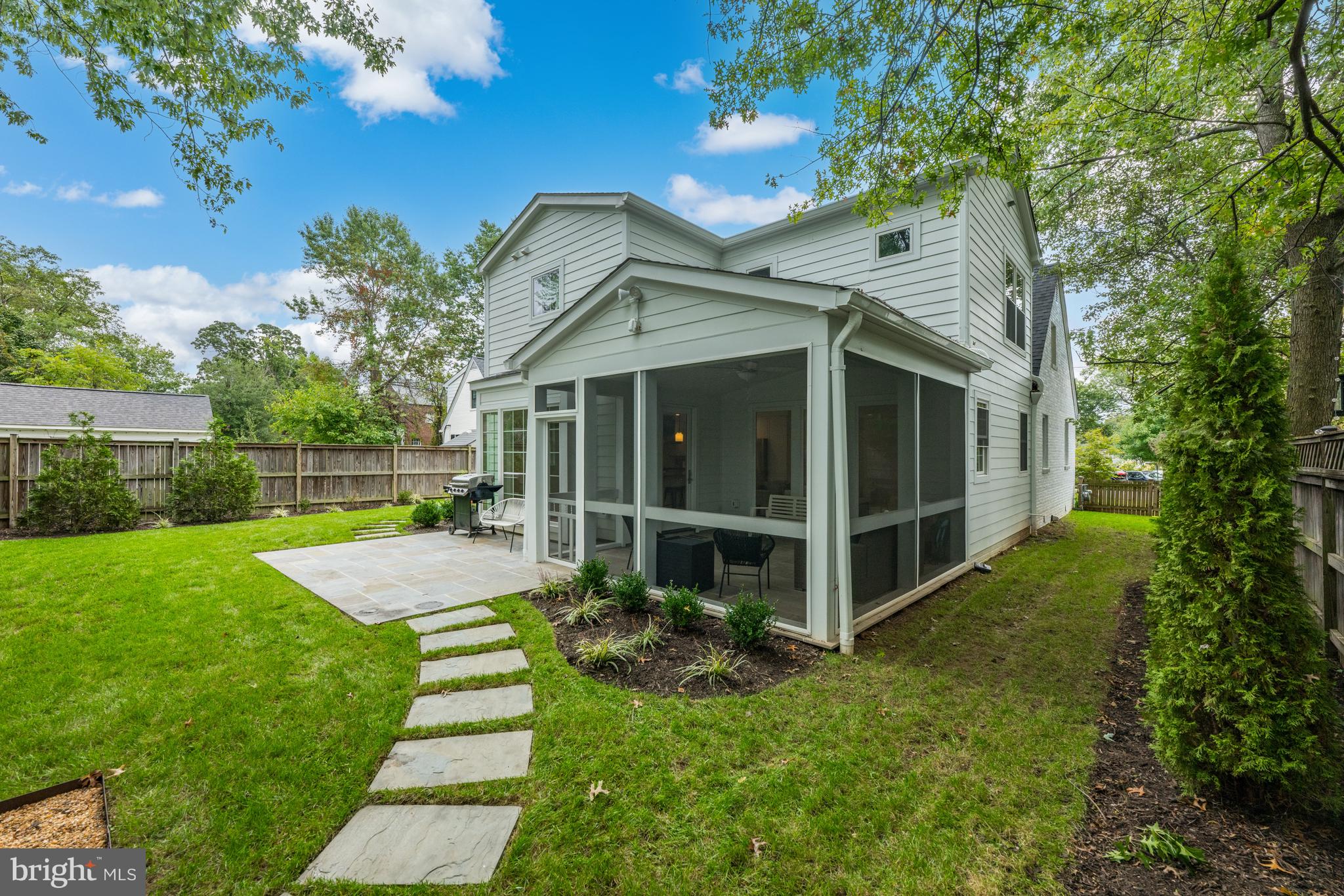 SEMINARY HEIGHTS - Residential